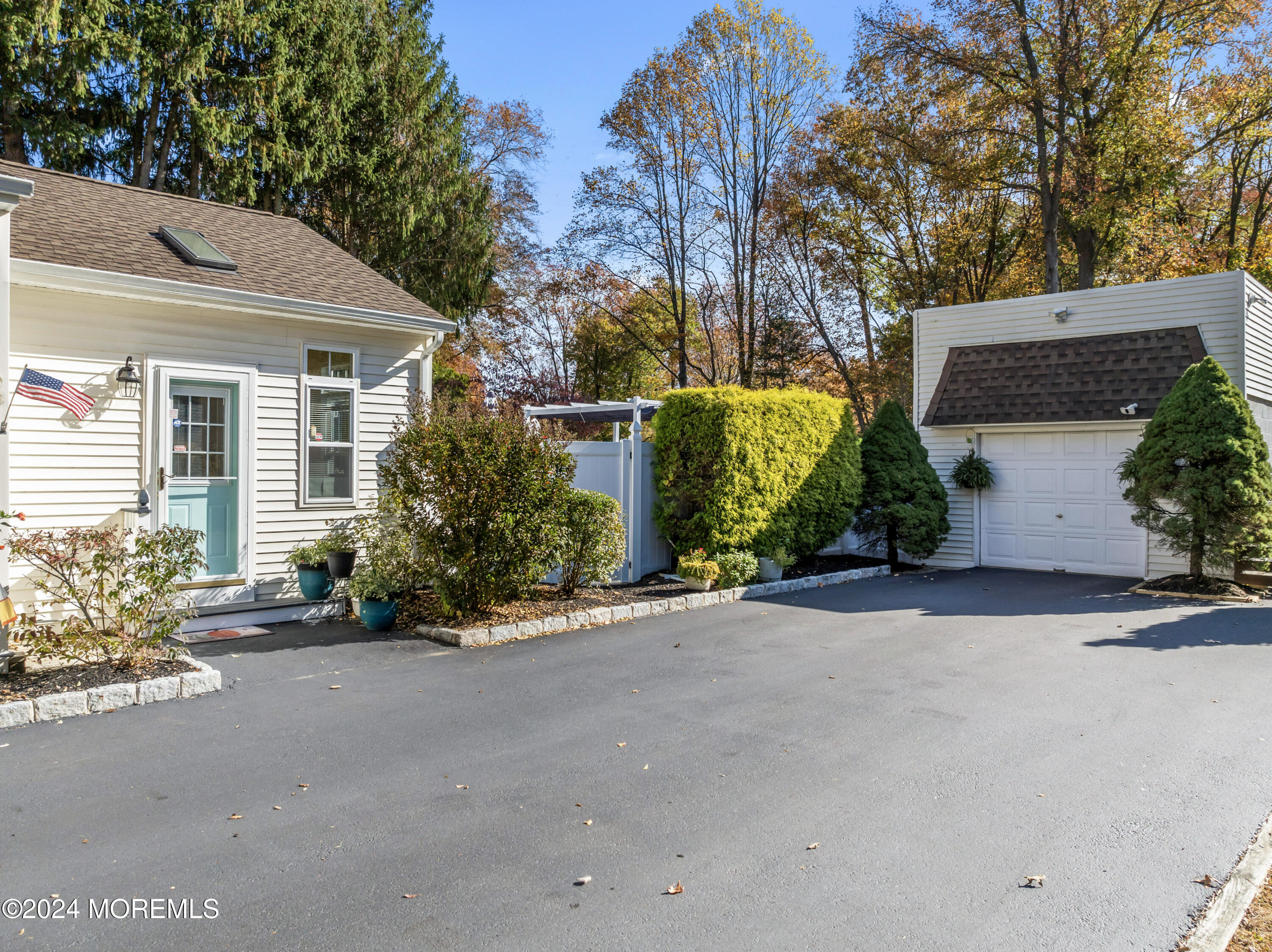 67 Swartzel Drive, Middletown, New Jersey image 17