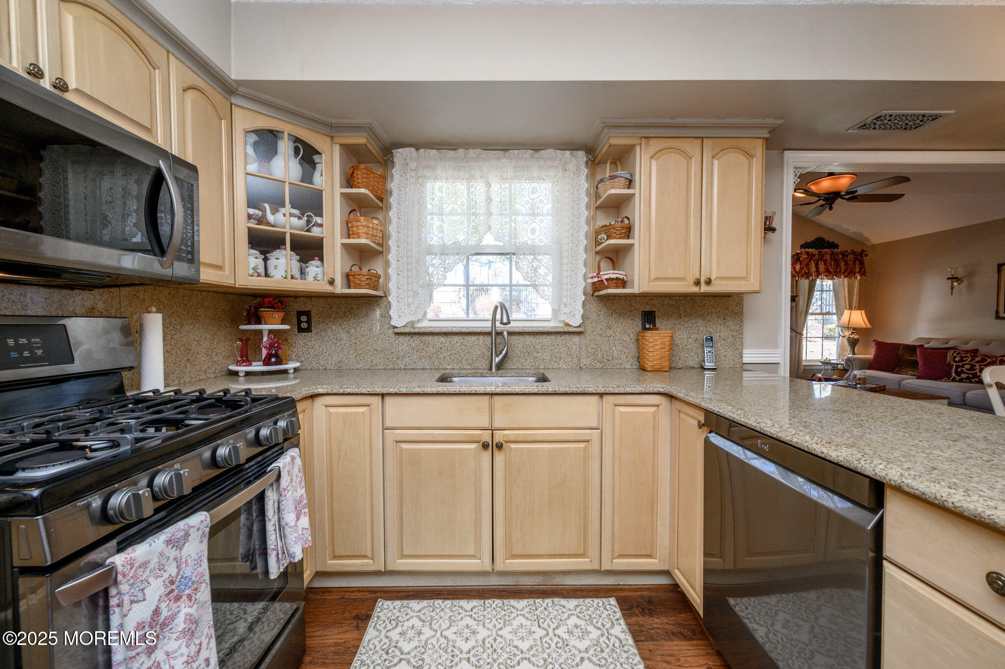 9 Bunker Hill Drive, Howell, New Jersey image 11