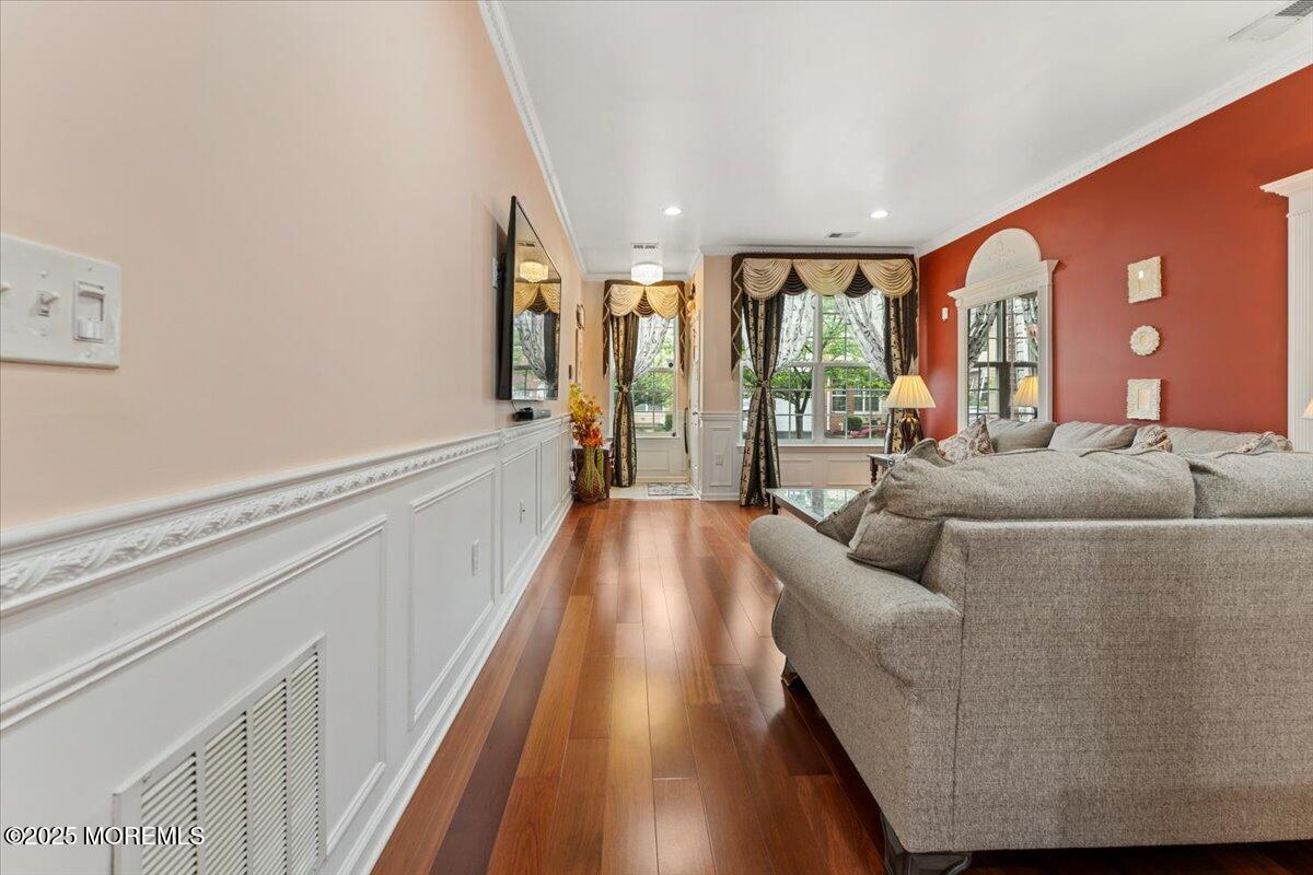 2420 Canterbury Lane, North Brunswick, New Jersey image 11