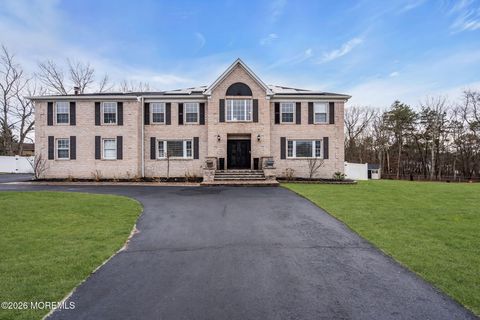 Photo of 21 Julies Way, Howell, NJ 07731 (MLS # 22601087)