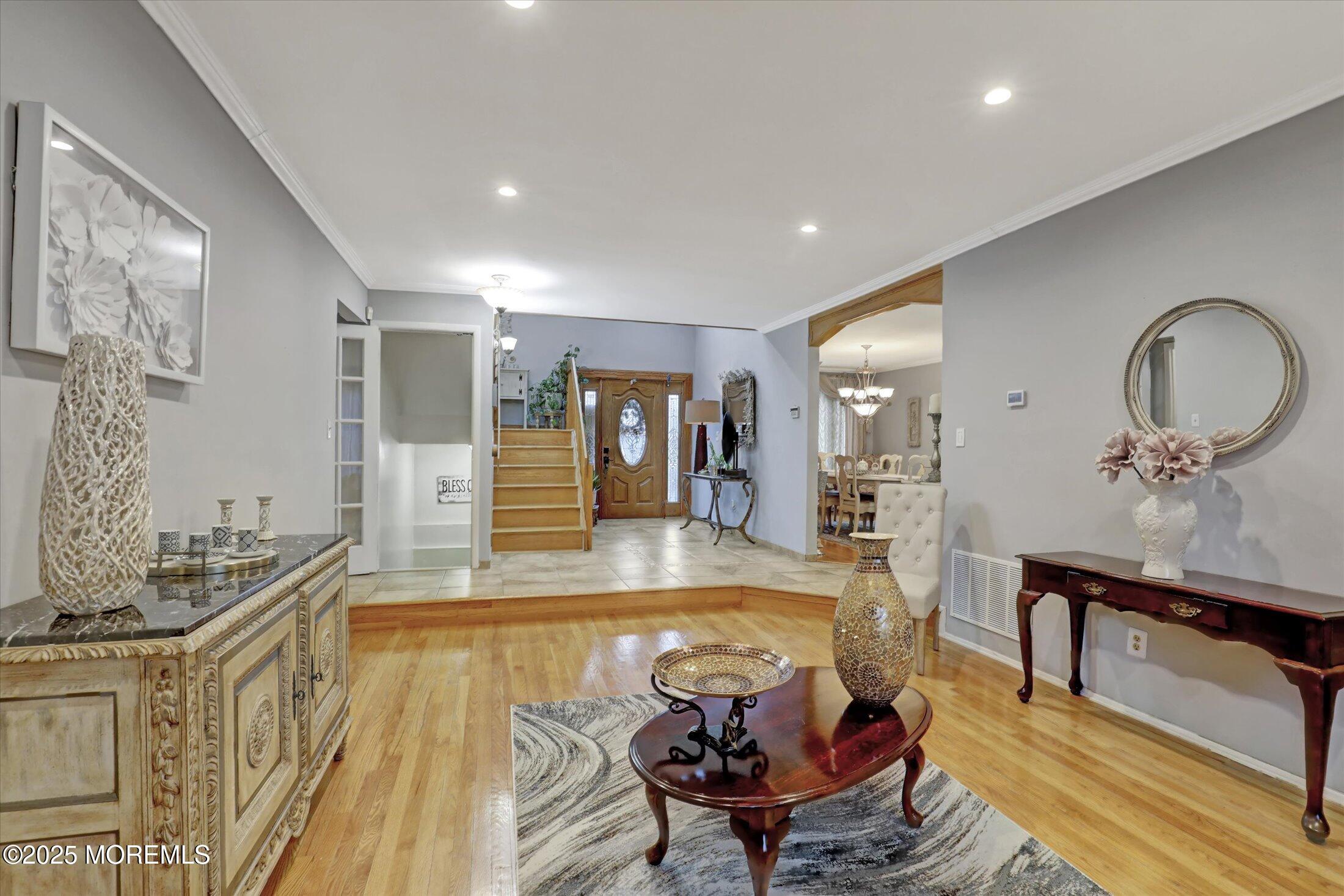 22 Cloverleaf Drive, Marlboro, New Jersey image 11