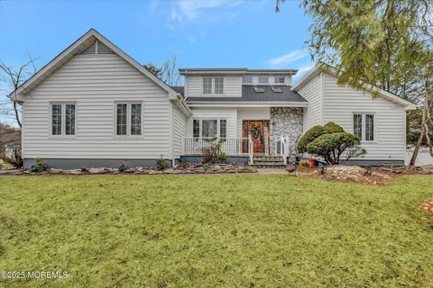 22 Cloverleaf Drive, Marlboro, NJ 07746 - MLS#: 22507434