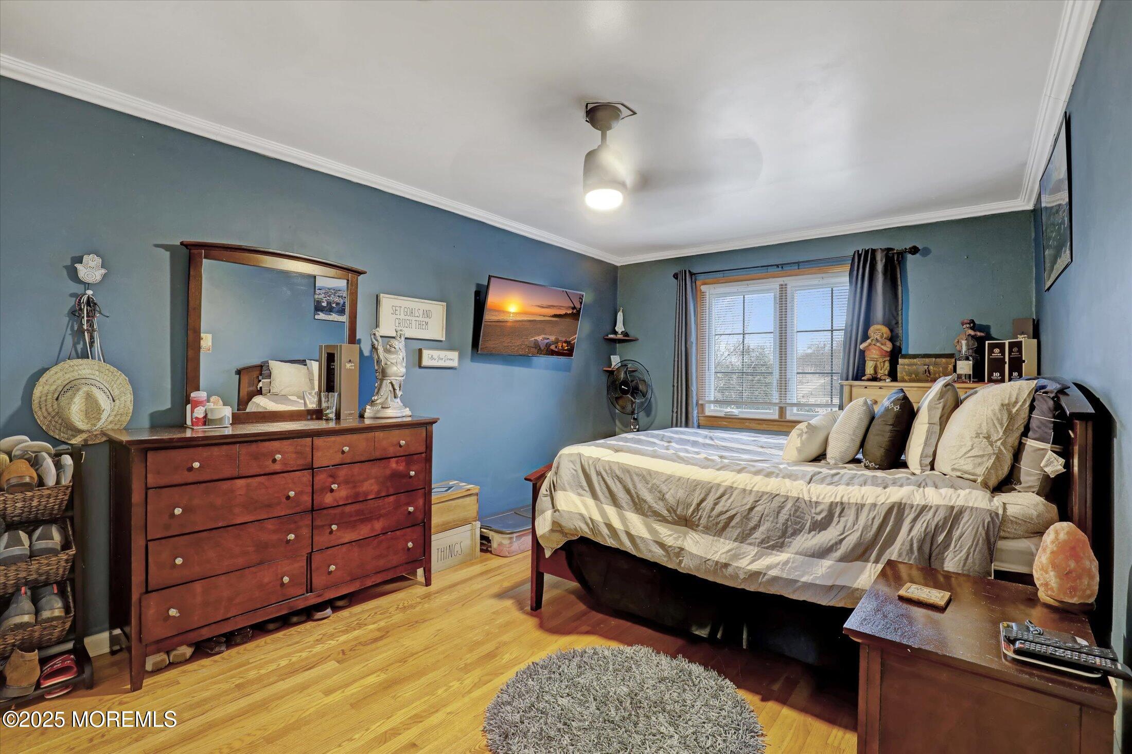 22 Cloverleaf Drive, Marlboro, New Jersey image 35