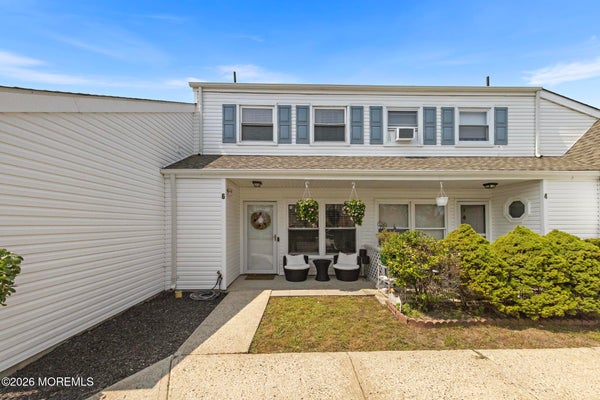 6 MEDITERRANEAN CT, BARNEGAT, NJ 08005 - Image 314c25a5de917efeebcadc4c5a1ecffa/759665044