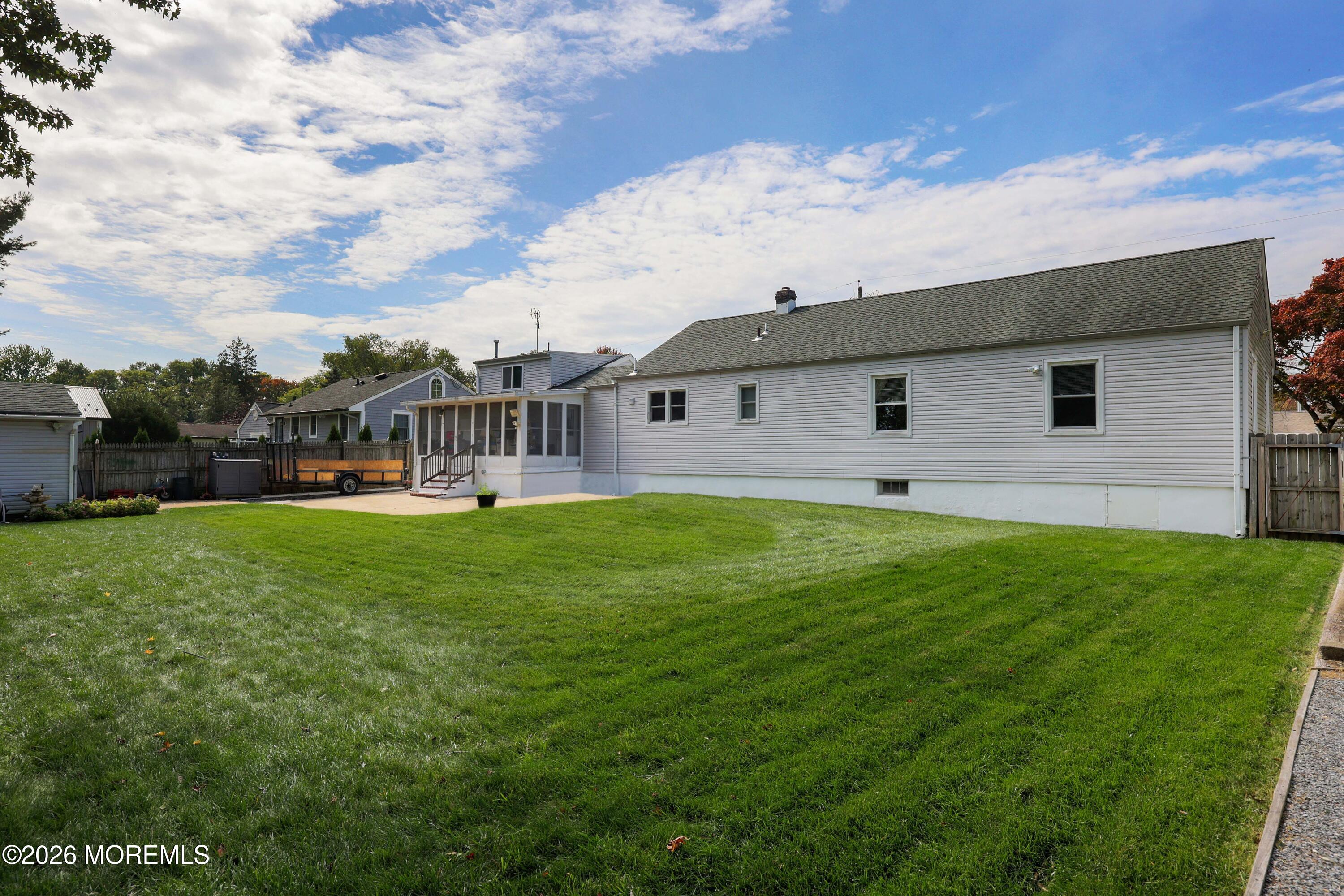 32 Sunset Place