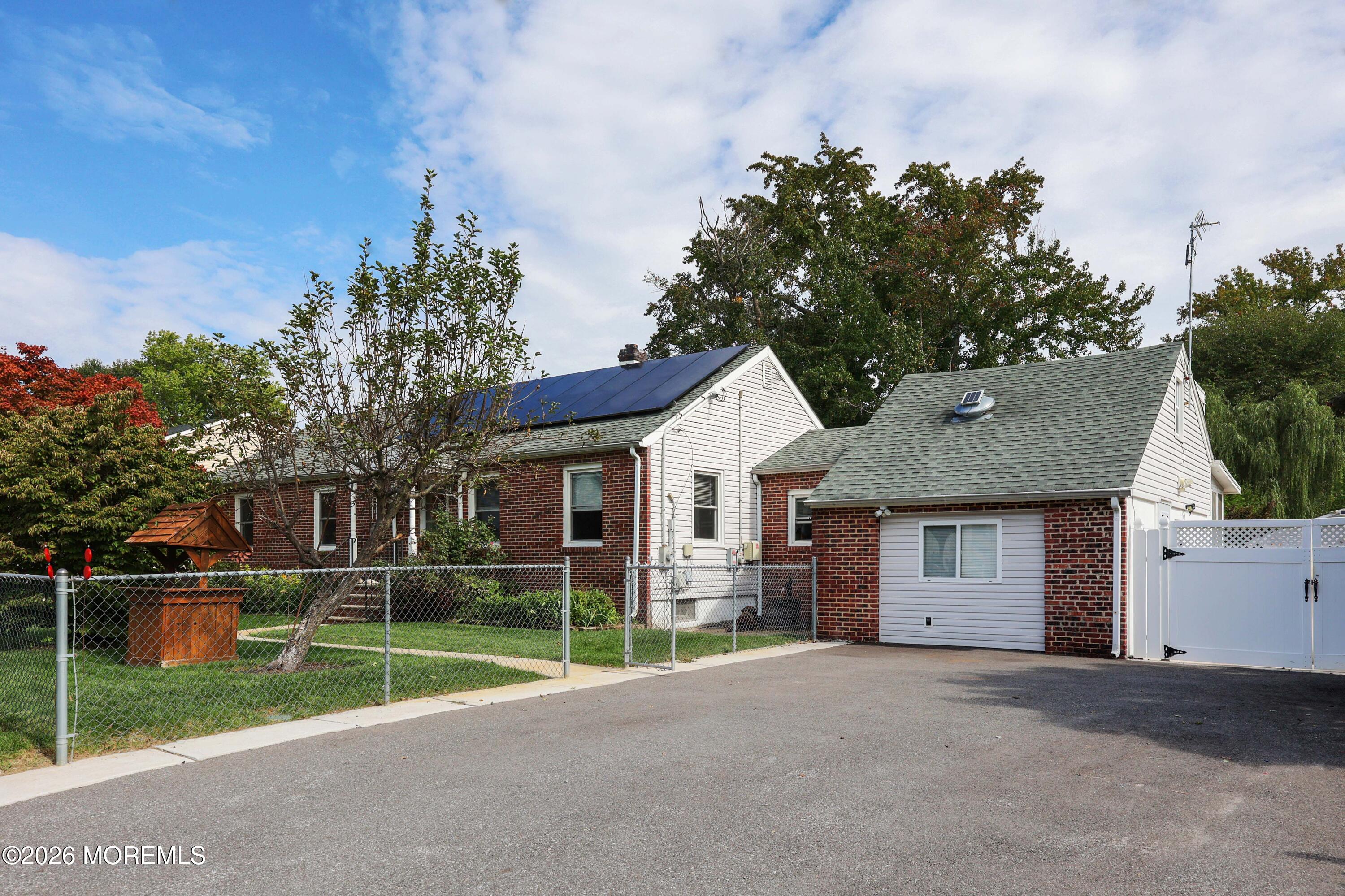 32 Sunset Place