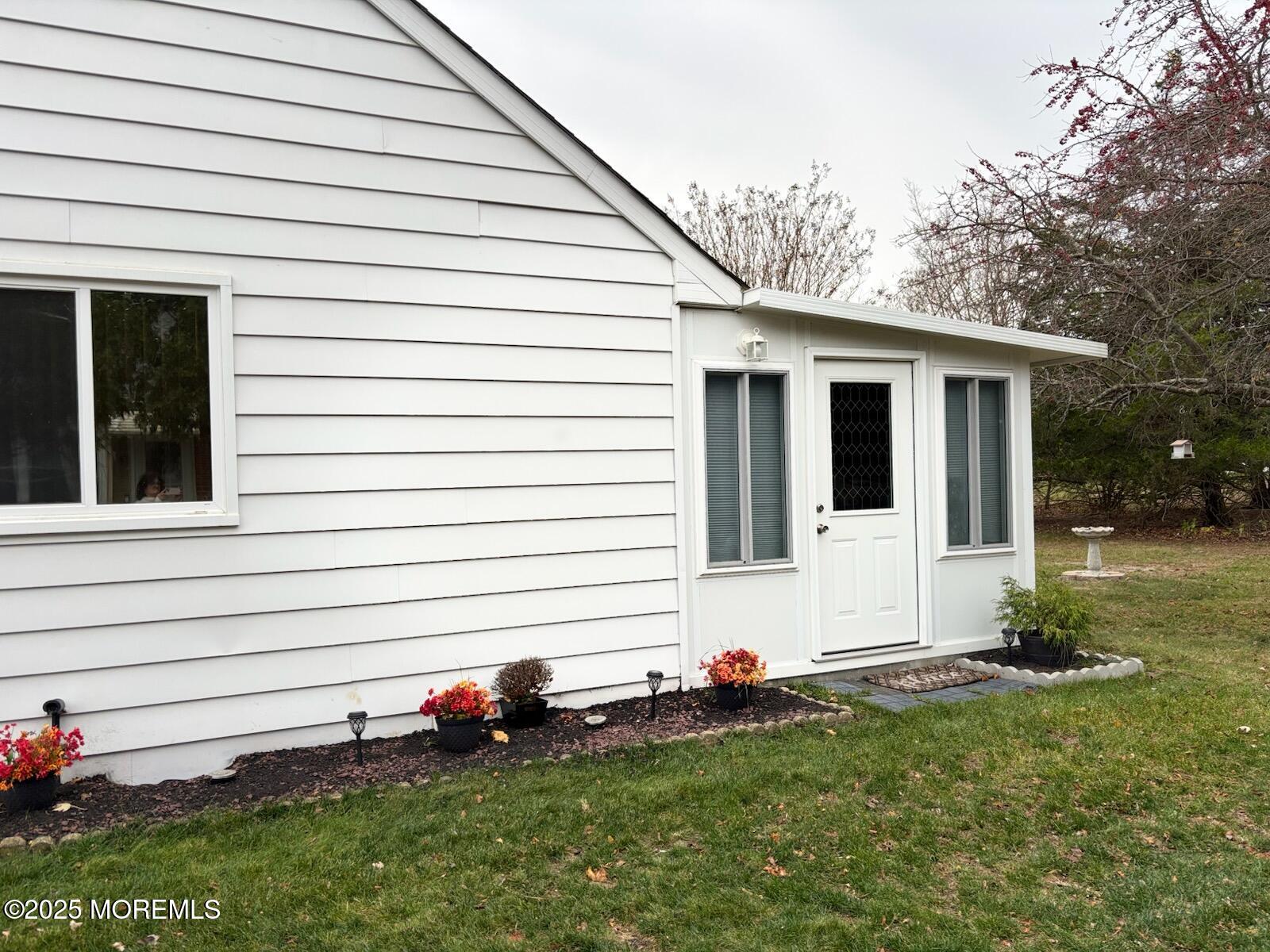 10 Constitution Boulevard B