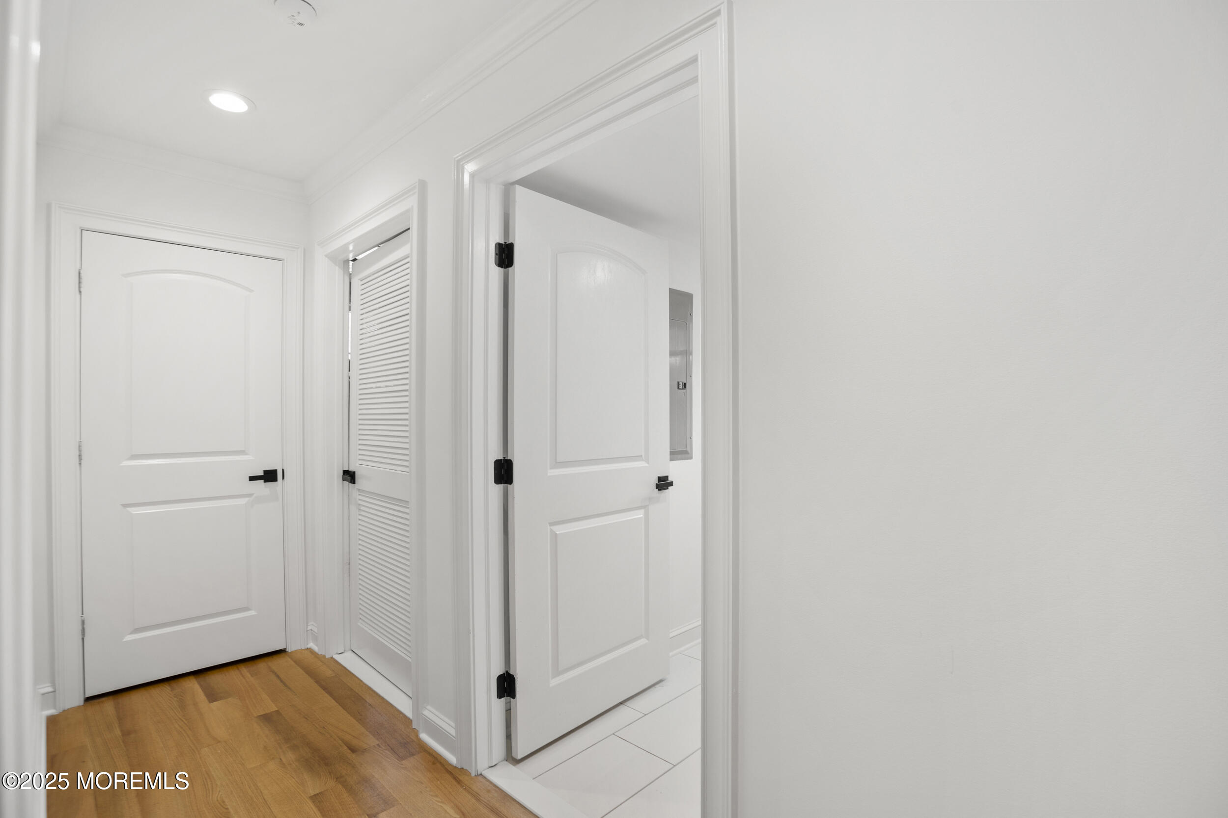 196 Highwood Road, Oakhurst, New Jersey image 18