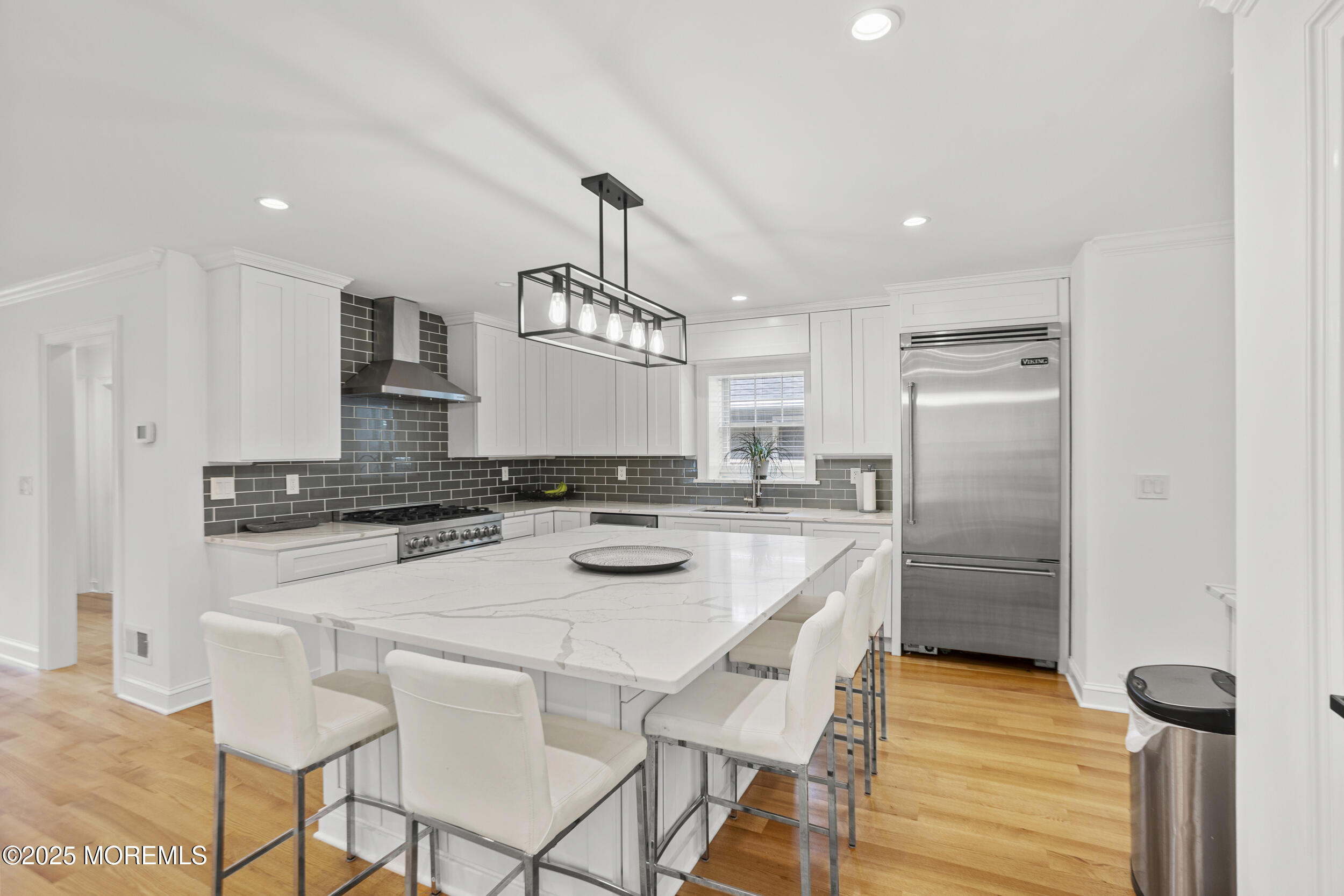196 Highwood Road, Oakhurst, New Jersey image 10
