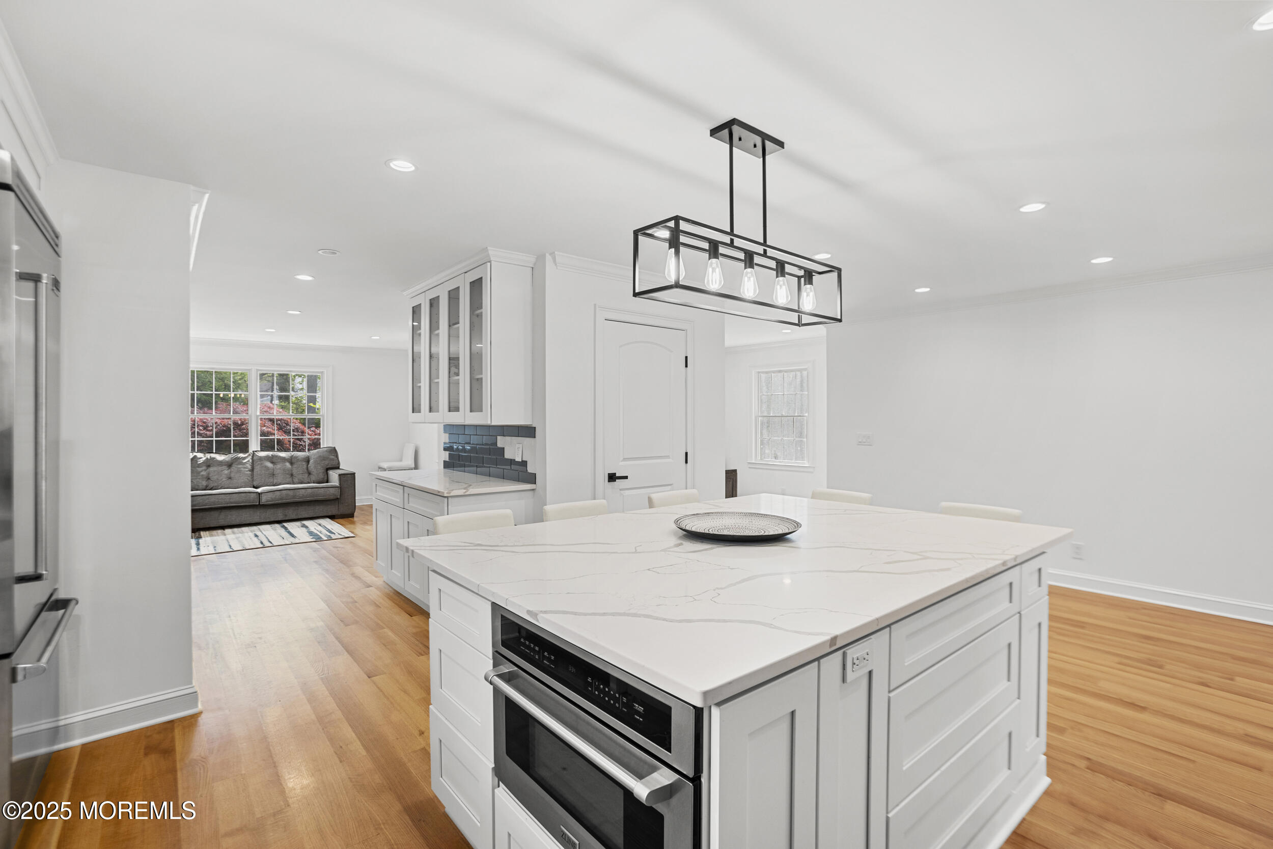 196 Highwood Road, Oakhurst, New Jersey image 8