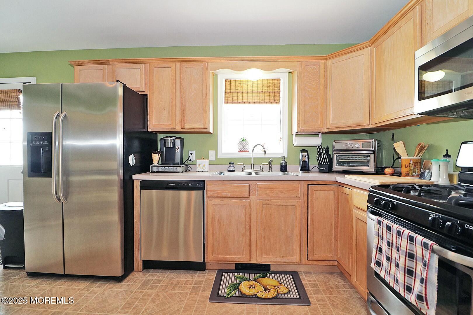 630 Goose Place, Toms River, New Jersey image 21