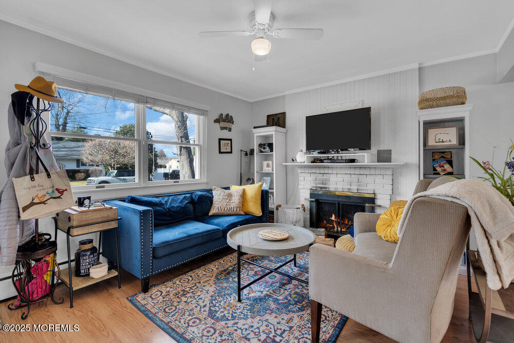 506 Crestview Terrace