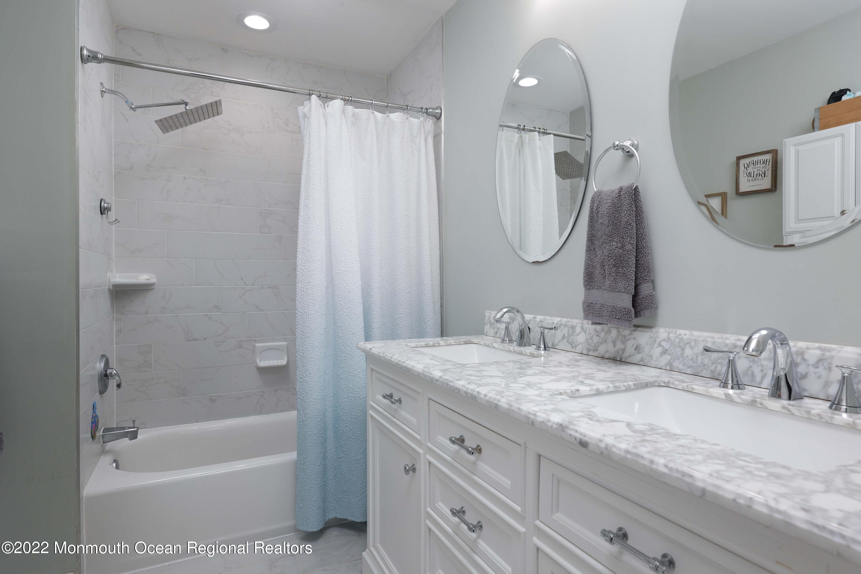 13 Therese Avenue, Keyport, New Jersey image 22