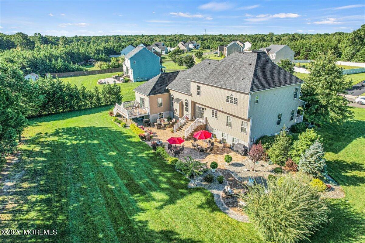 11 Wintergreen Court