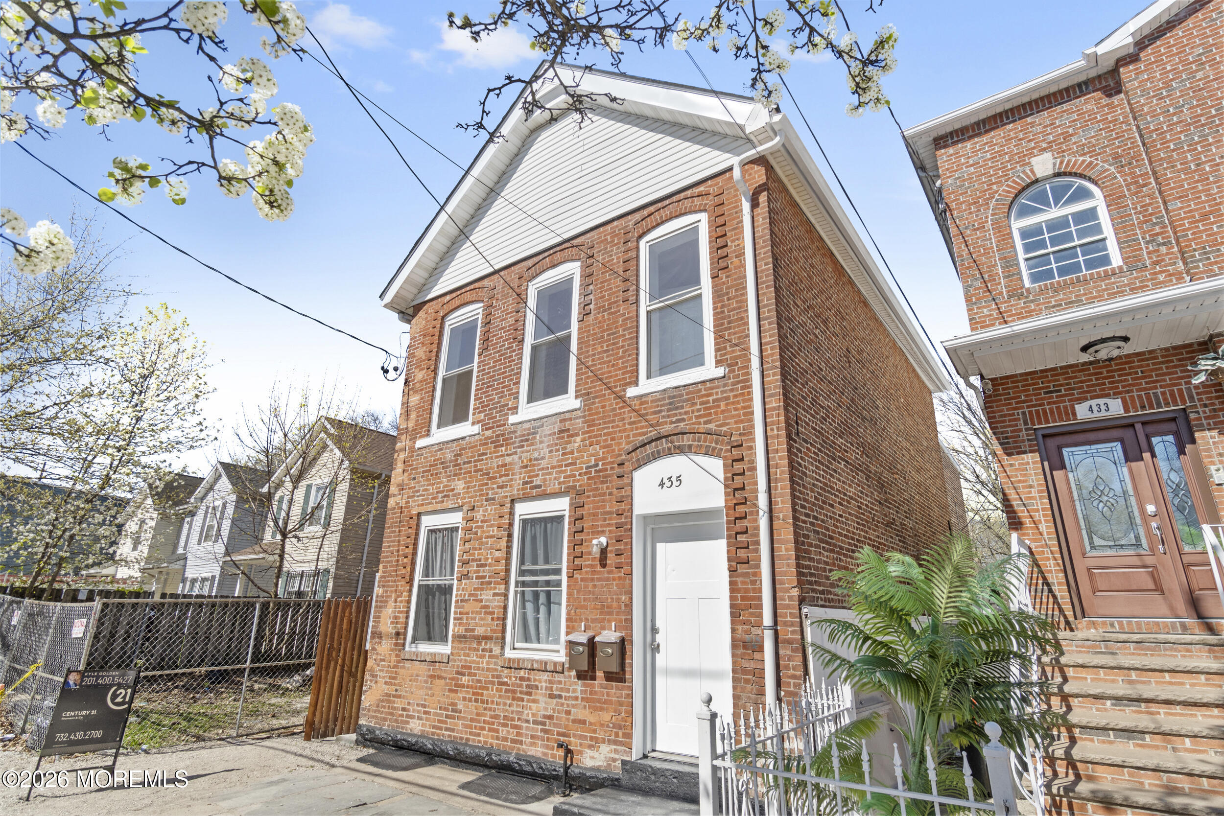 435 S 17th Street