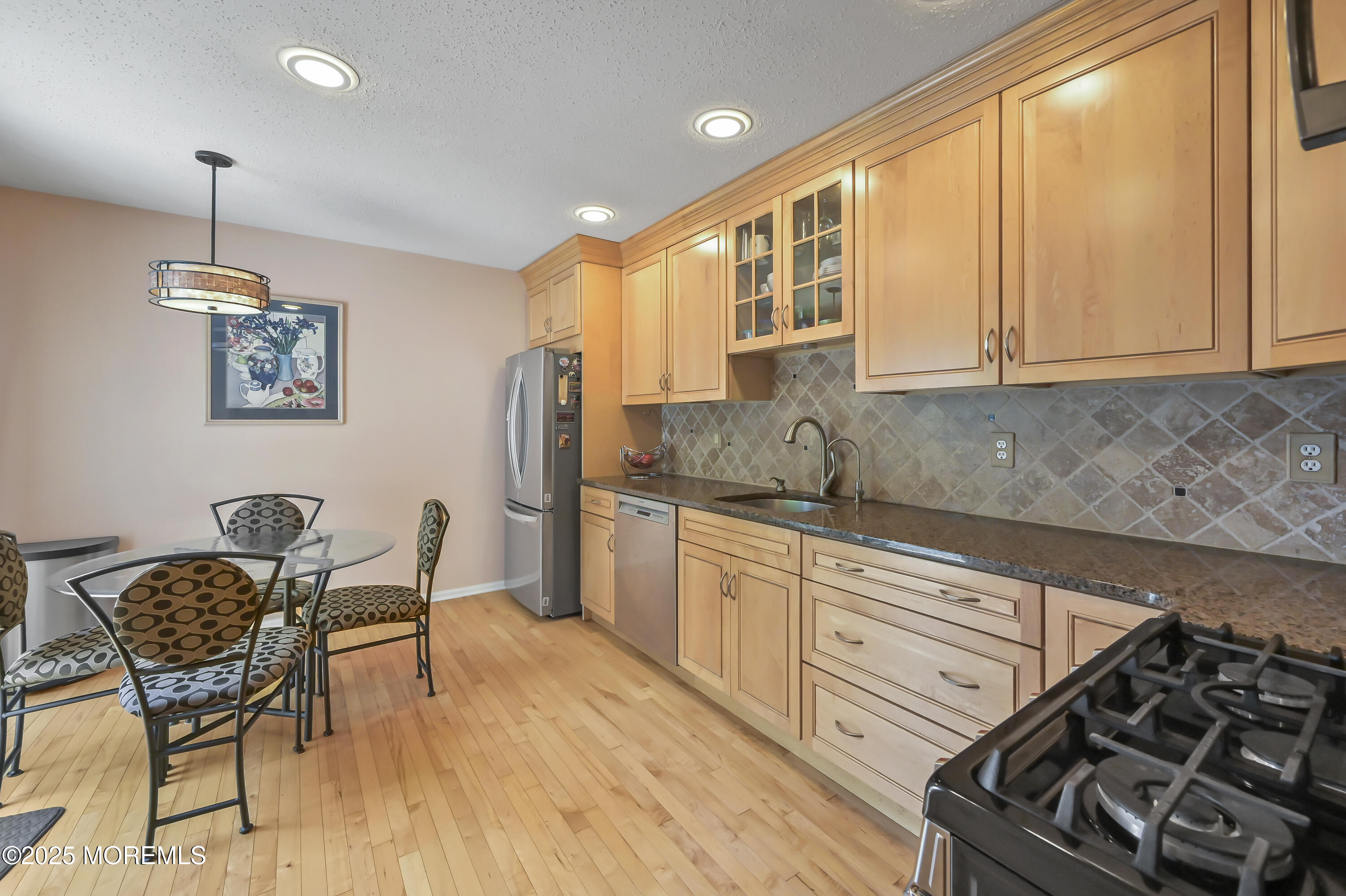 23 Woodpecker Way