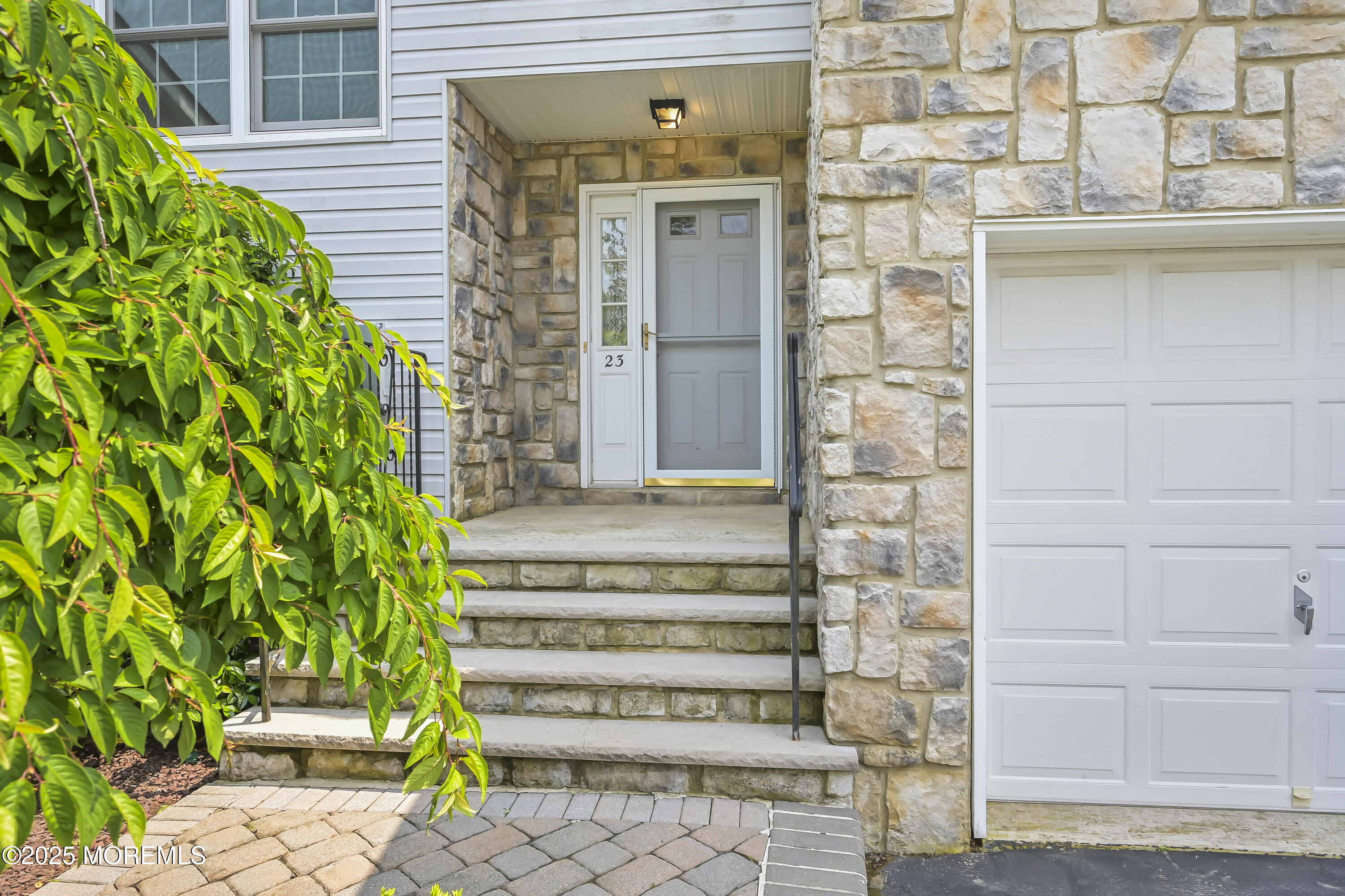 23 Woodpecker Way