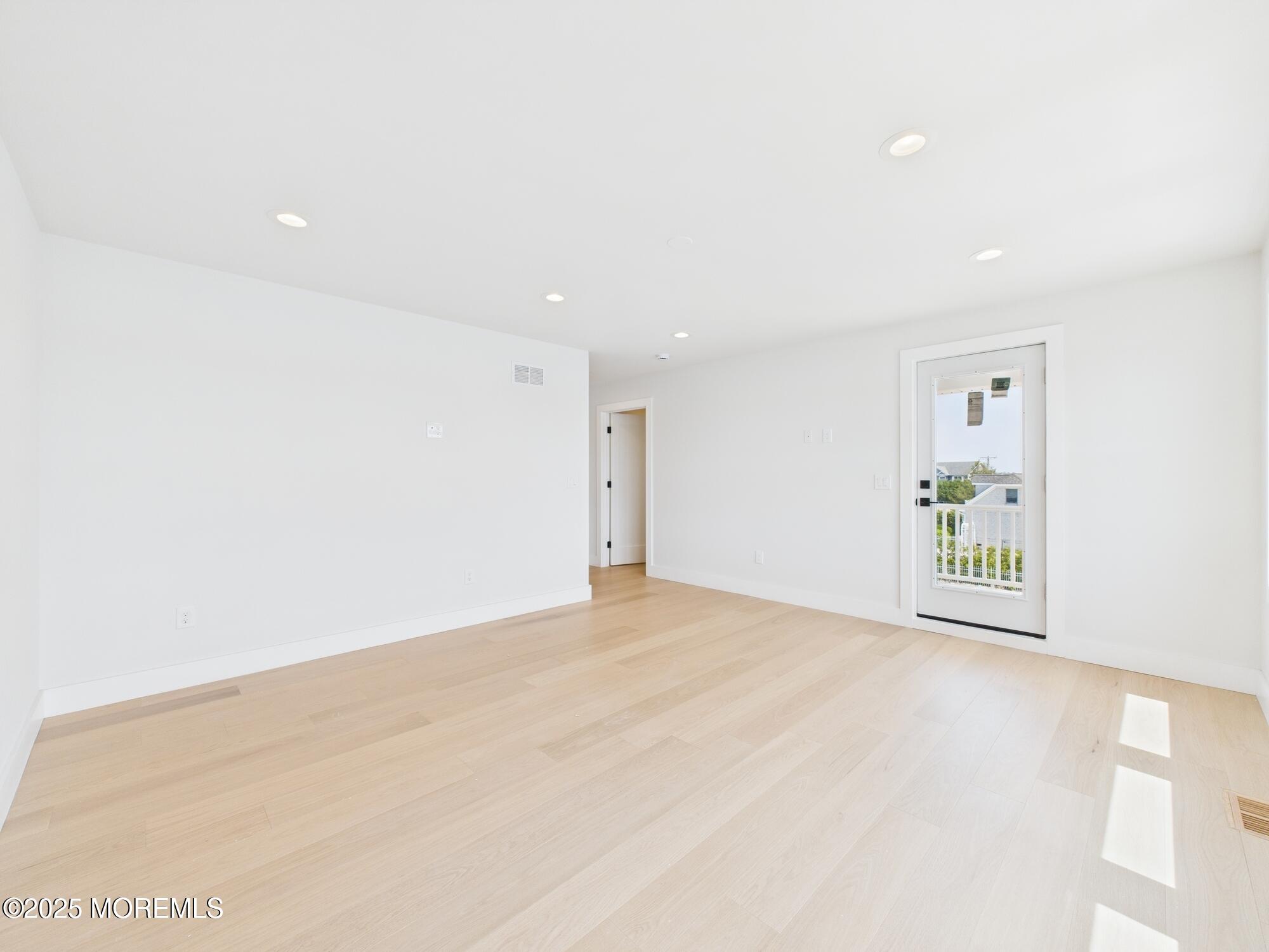 29 Bay Way, Brick, New Jersey image 40