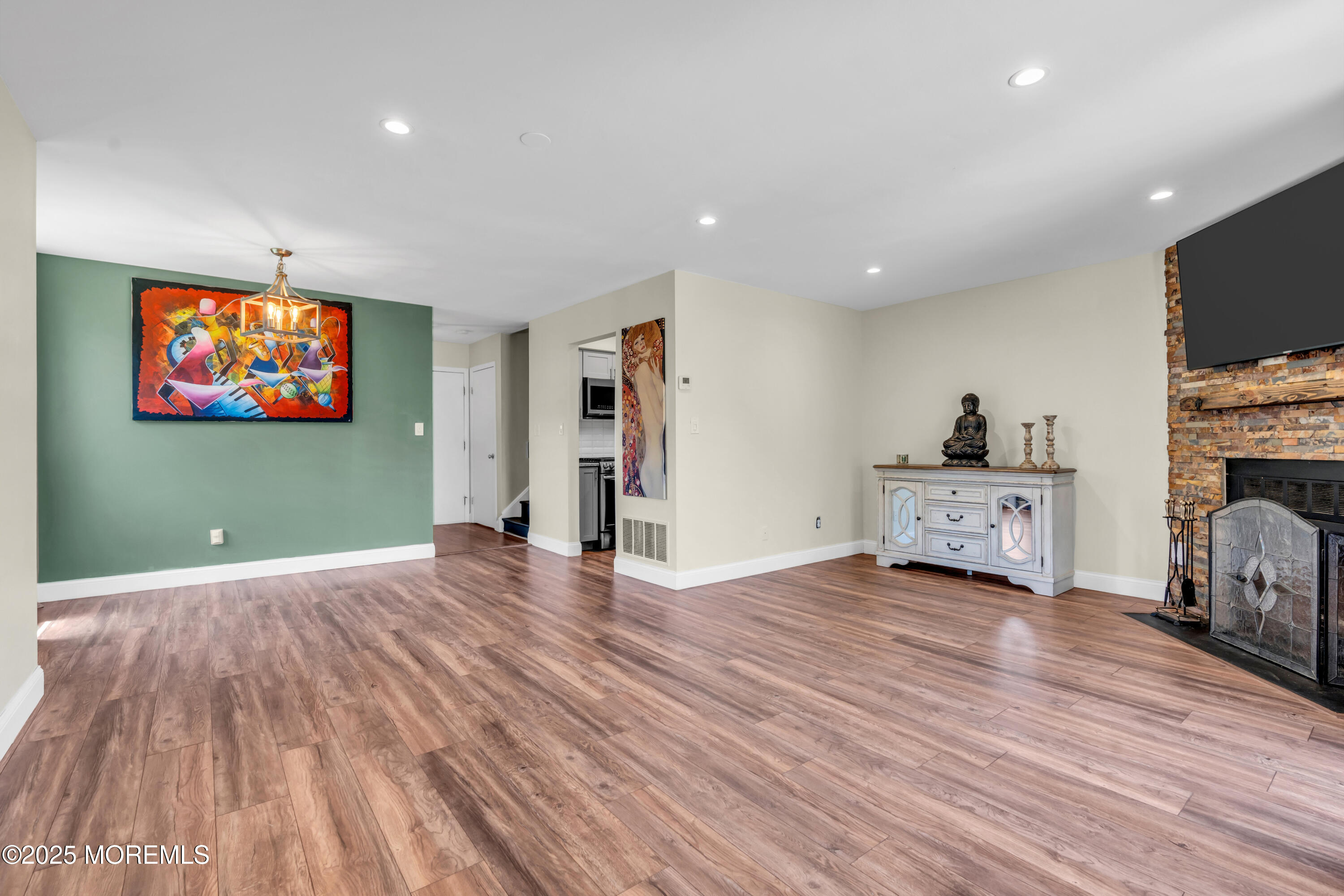 145 Wilcox Court #79, Matawan, New Jersey image 16