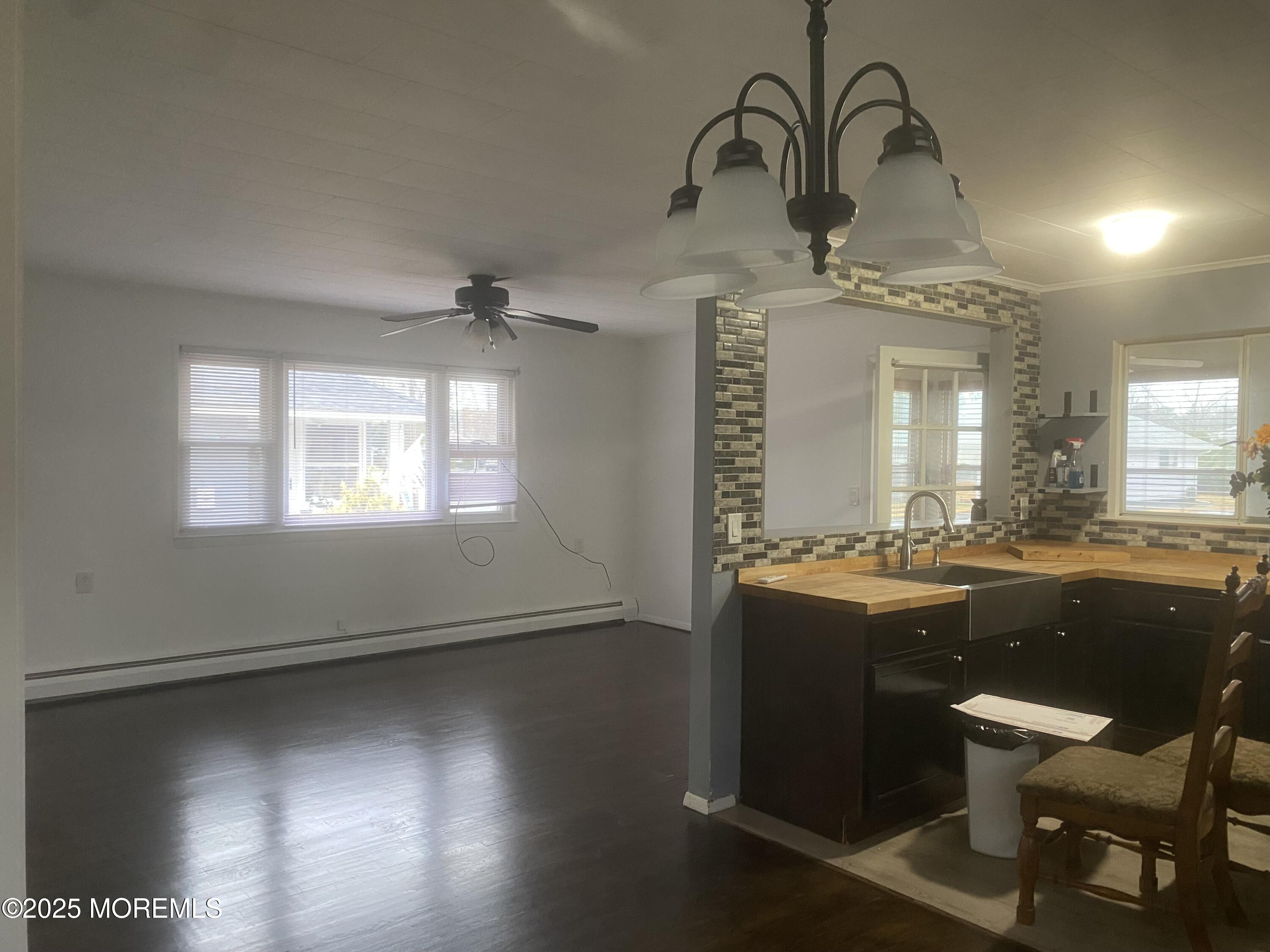 23 Yellowstone Drive