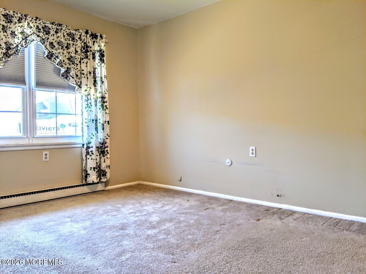 223B Buckingham Court 1002