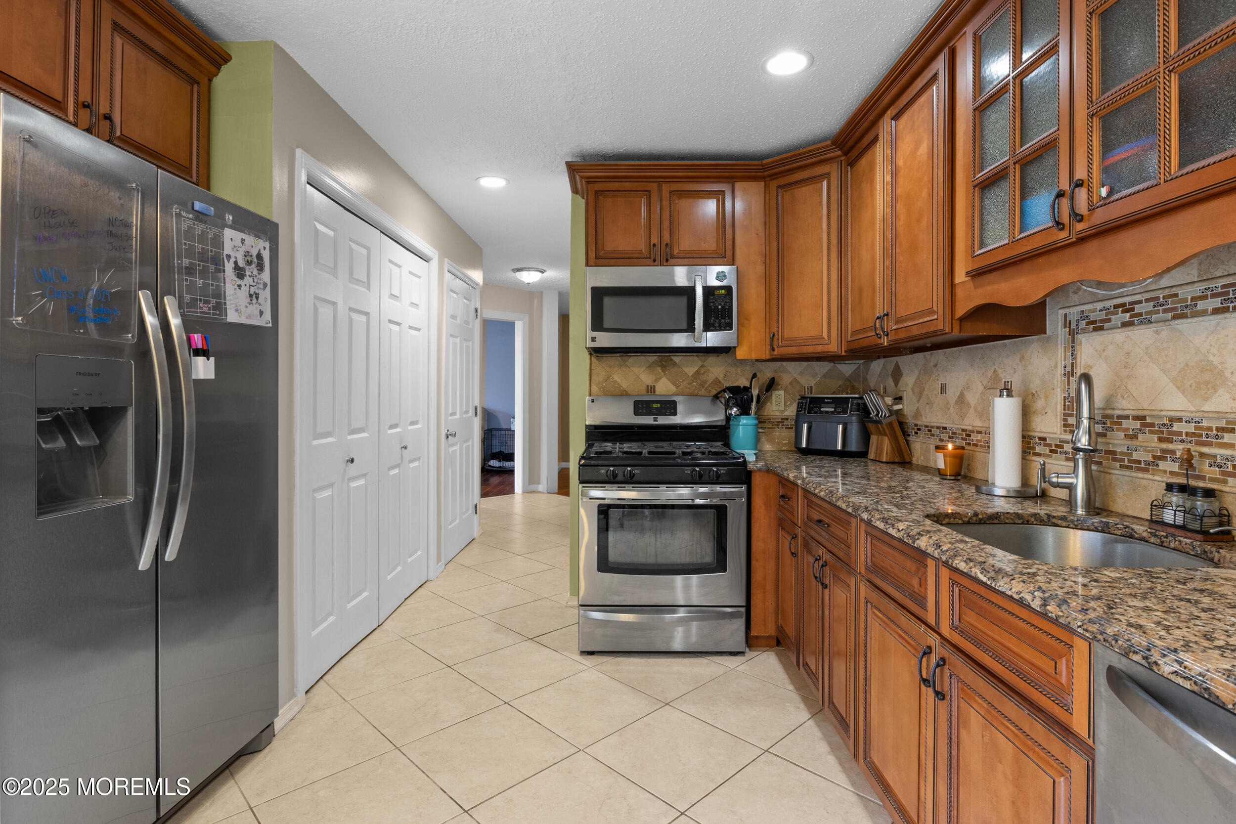 74 Kingfisher Court, Marlboro, New Jersey image 17
