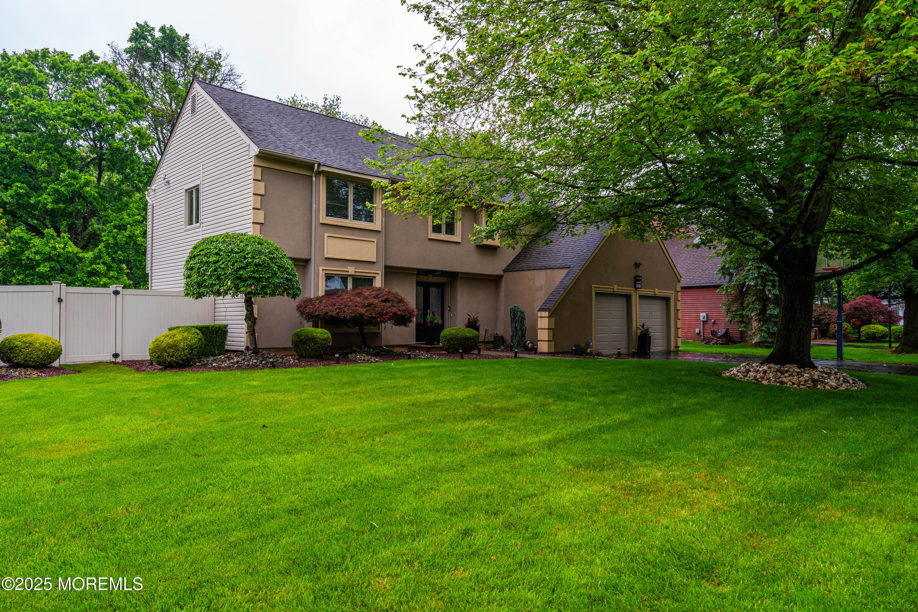9 Crossridge Circle, Marlboro, New Jersey image 1