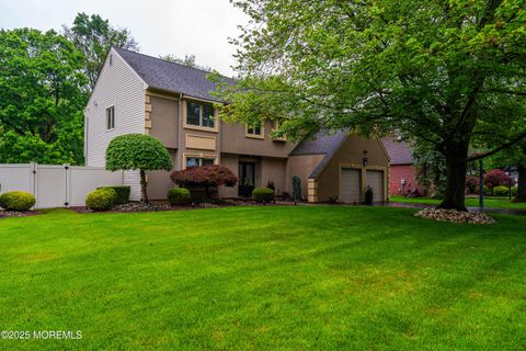 9 Crossridge Circle Marlboro NJ 07746