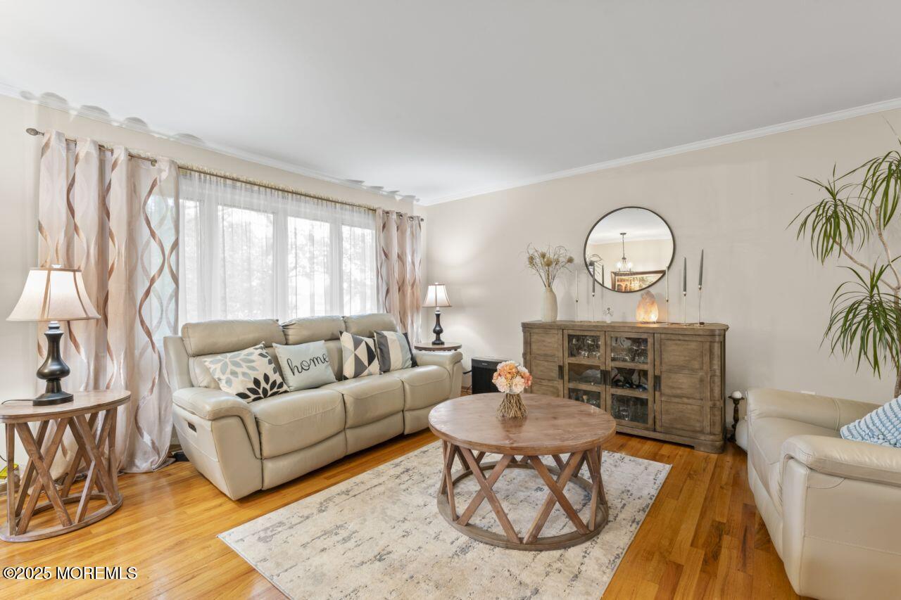 44 Pleasant Avenue, Iselin, New Jersey image 8