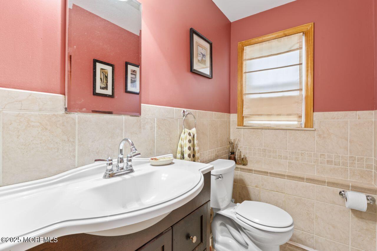 44 Pleasant Avenue, Iselin, New Jersey image 15