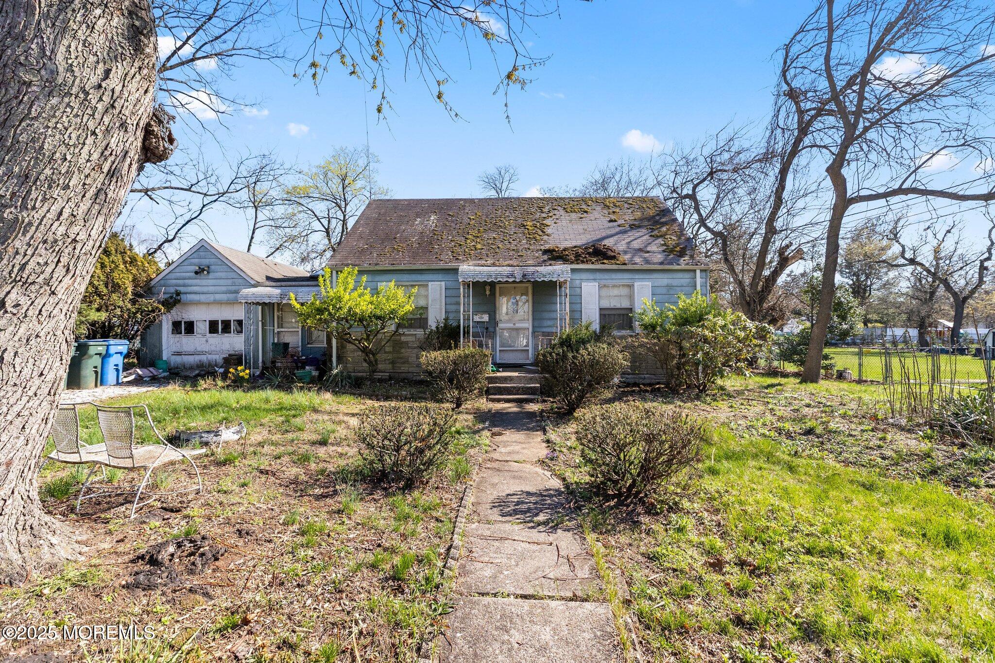 18 Pica Place, Tinton Falls, New Jersey image 1