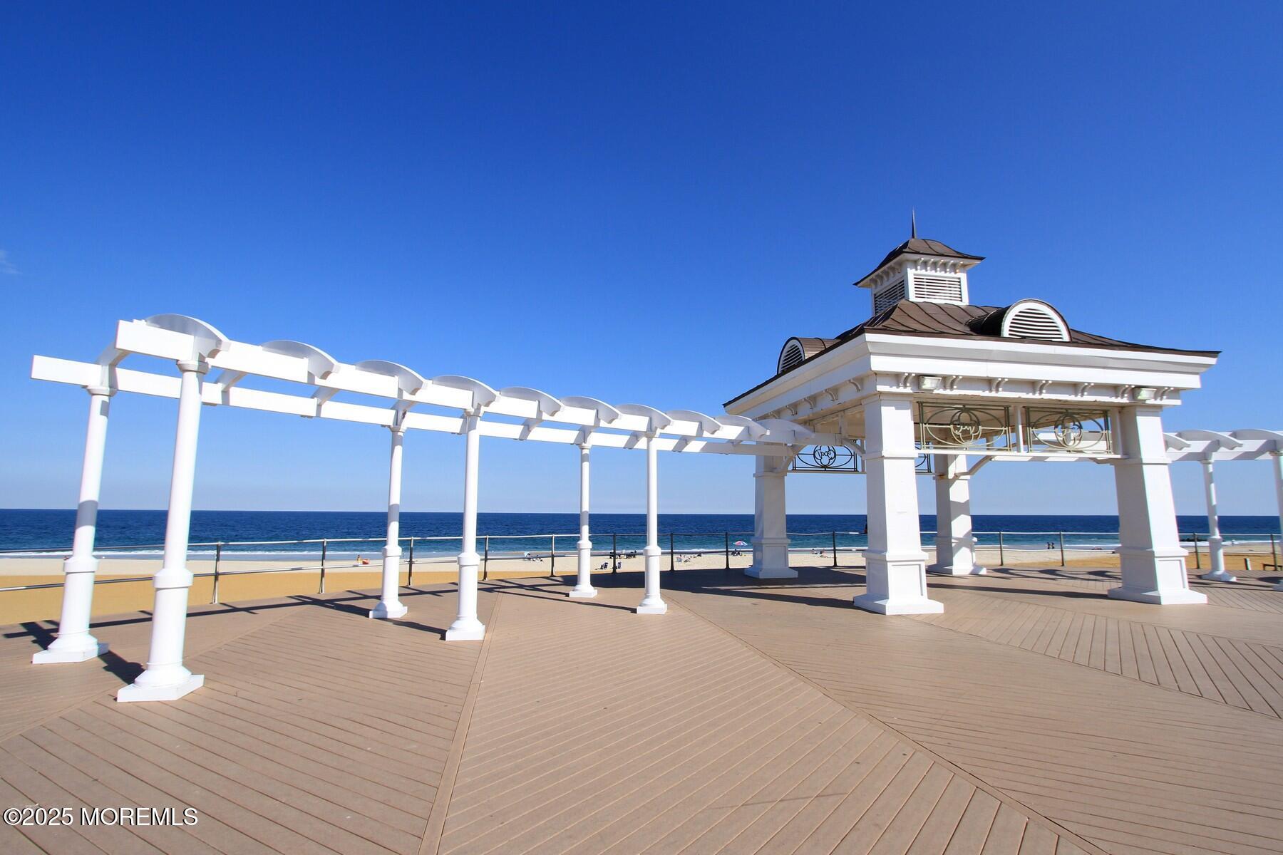 103 Shore Drive, Long Branch, New Jersey image 29