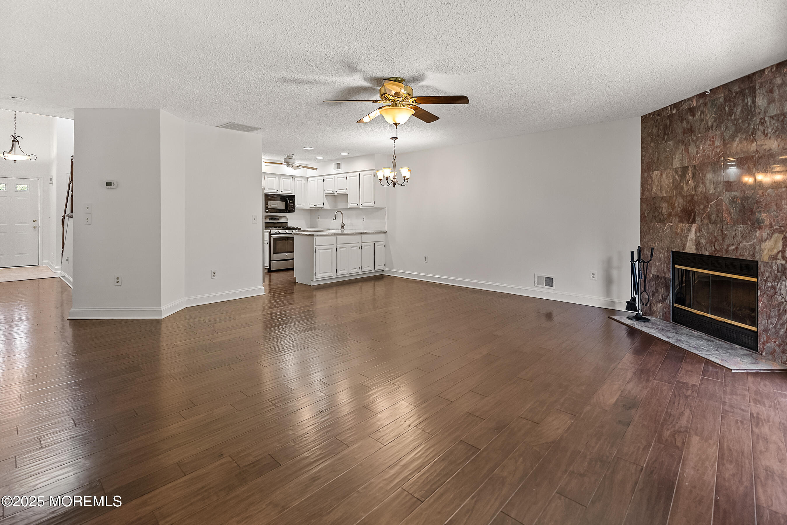 103 Shore Drive, Long Branch, New Jersey image 10
