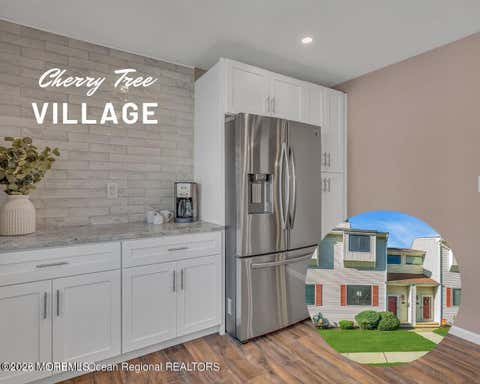 Condo For Sale - 565 Clubhouse Drive<br/> Monmouth County, Middletown, NJ 07748