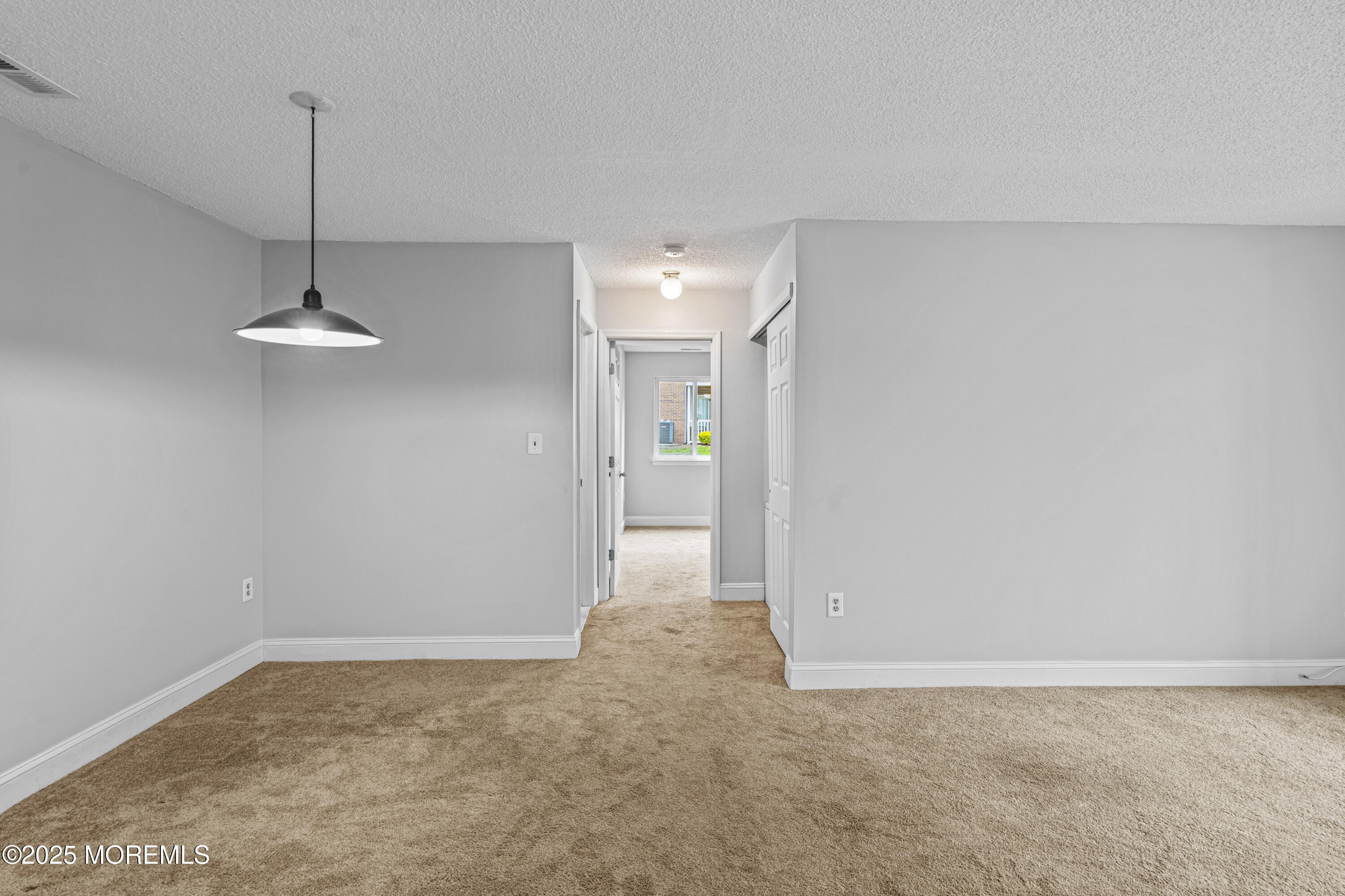 8113 Tamarron Drive #8113, Plainsboro, New Jersey image 16