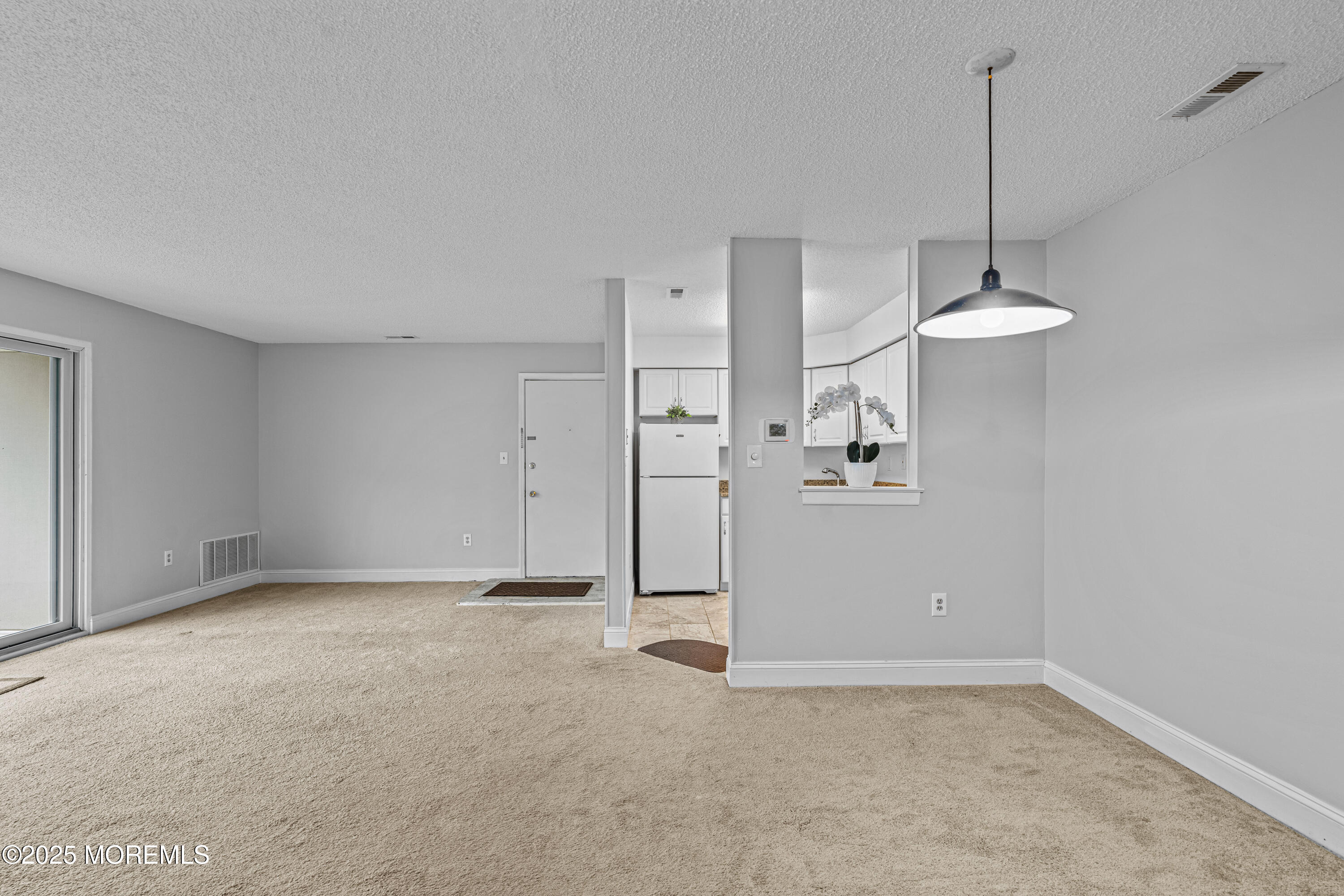 8113 Tamarron Drive #8113, Plainsboro, New Jersey image 17