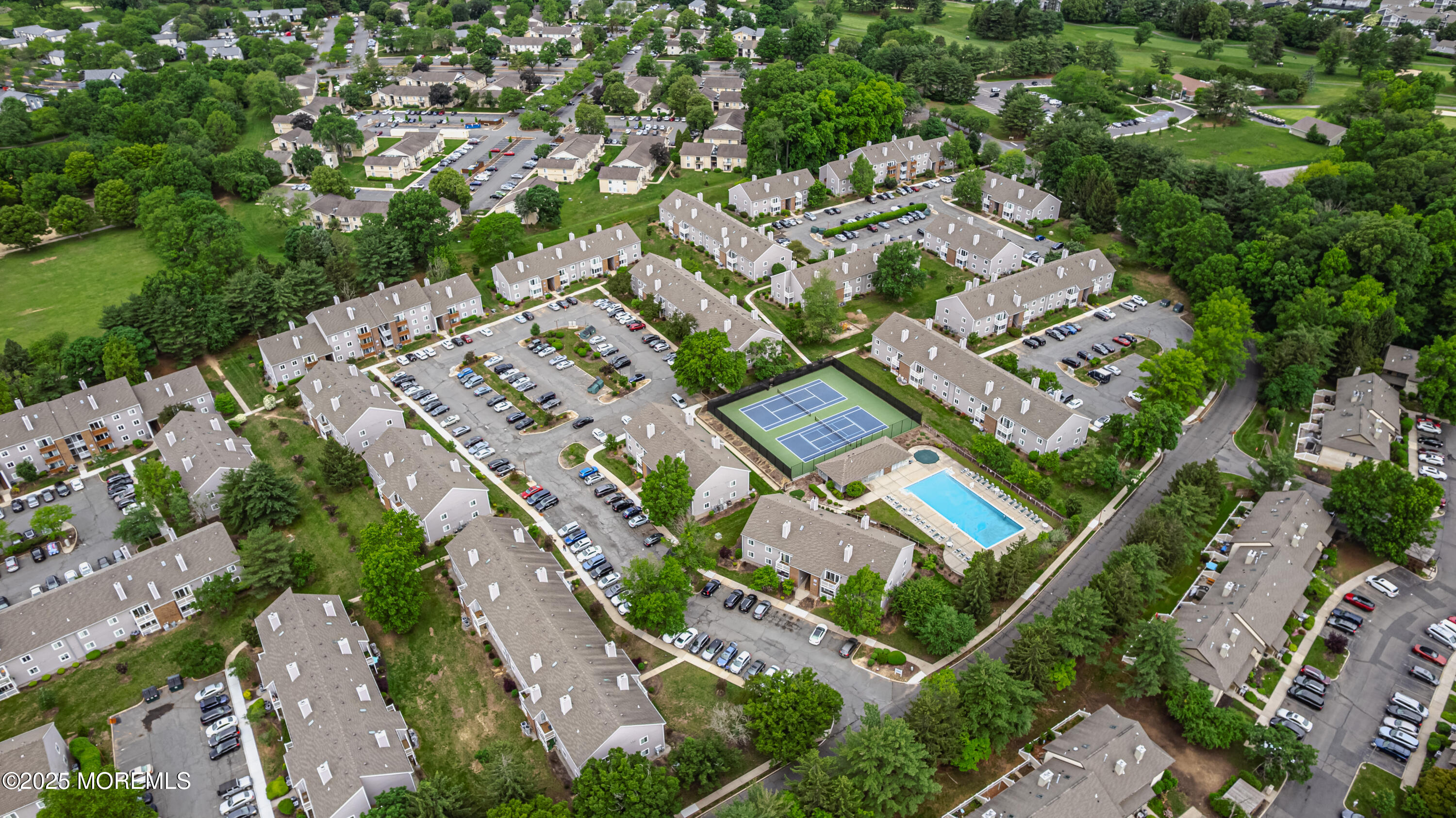 8113 Tamarron Drive #8113, Plainsboro, New Jersey image 5