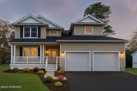 Photo of 318 E Cape May Avenue, Ocean Gate, NJ 08740 (MLS # 22534911)