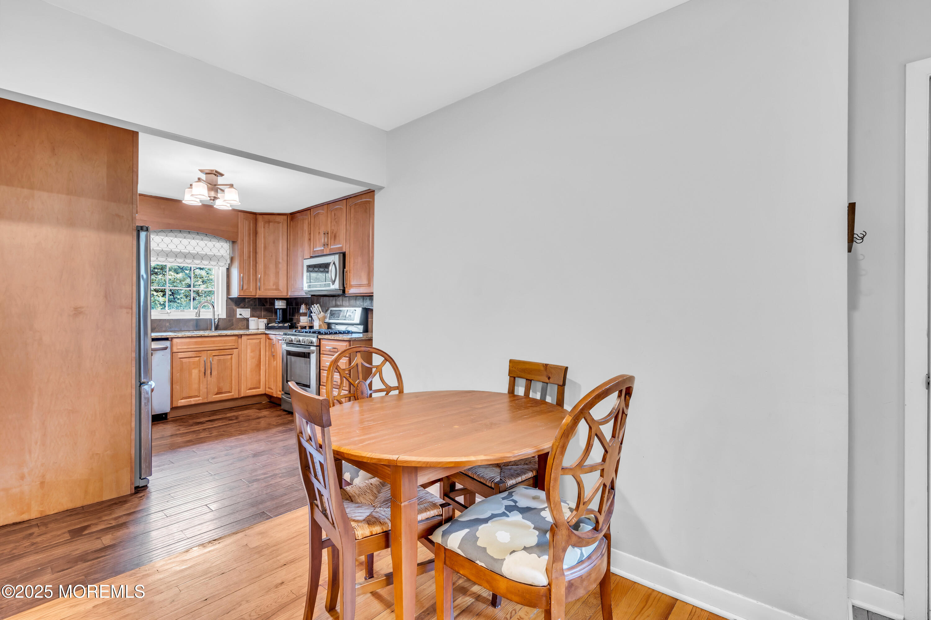 47 Knolls Road, Bloomingdale, New Jersey image 17