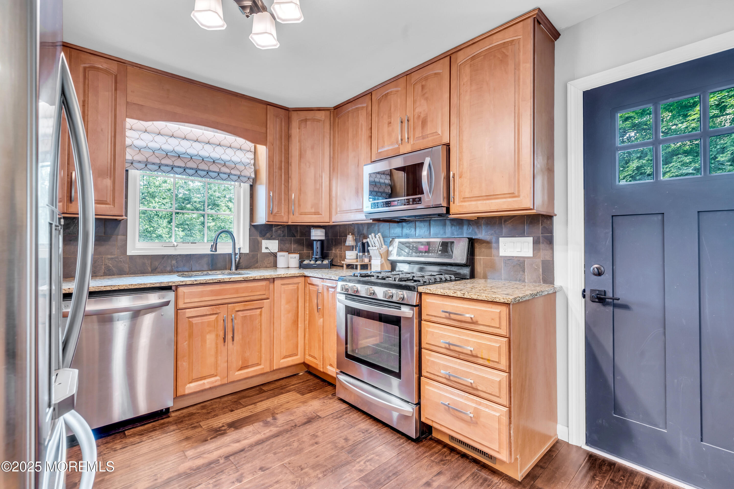 47 Knolls Road, Bloomingdale, New Jersey image 18