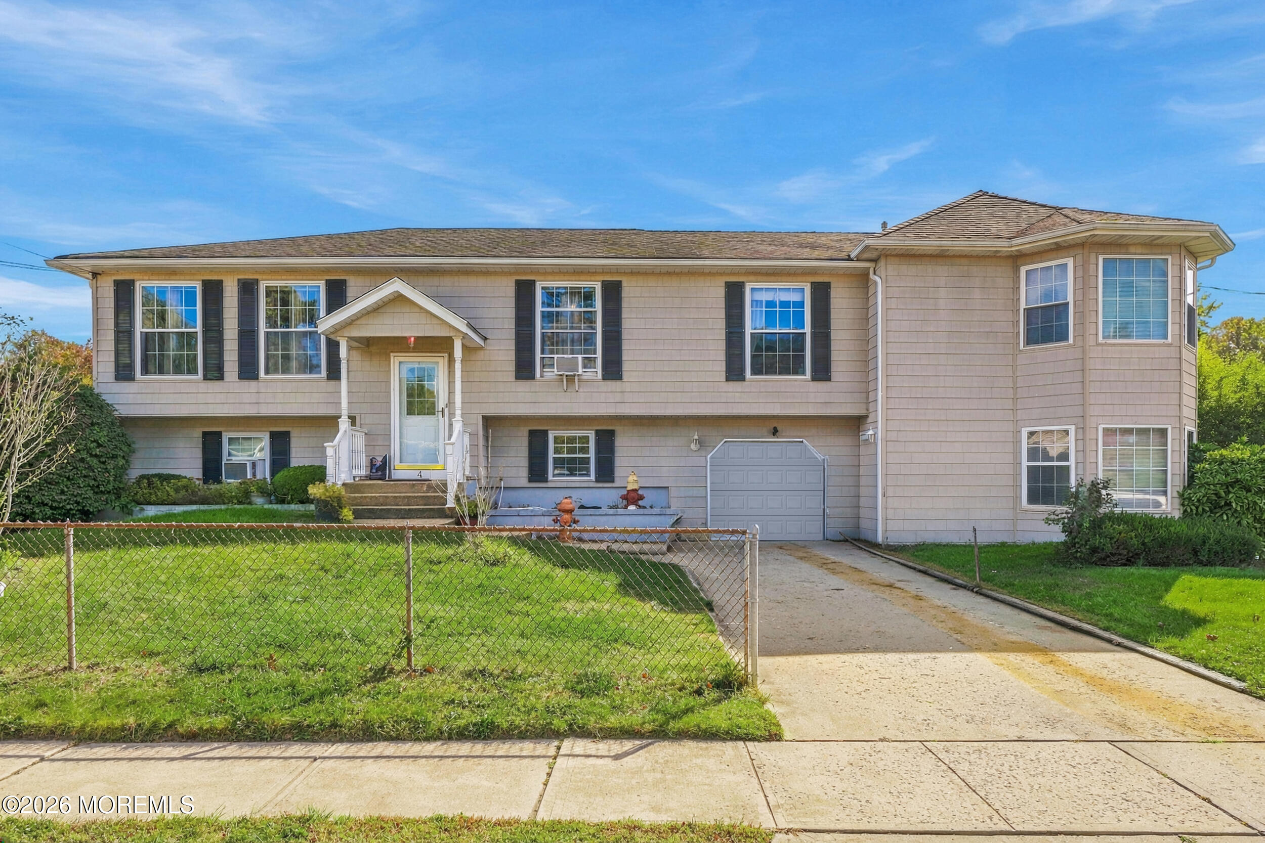 4 Rowland Place