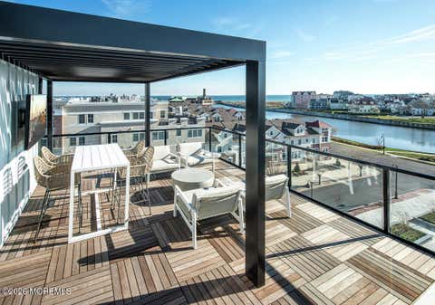 Condo For Sale - 400A Cookman Avenue #301<br/> Monmouth County, Asbury Park, NJ 07712