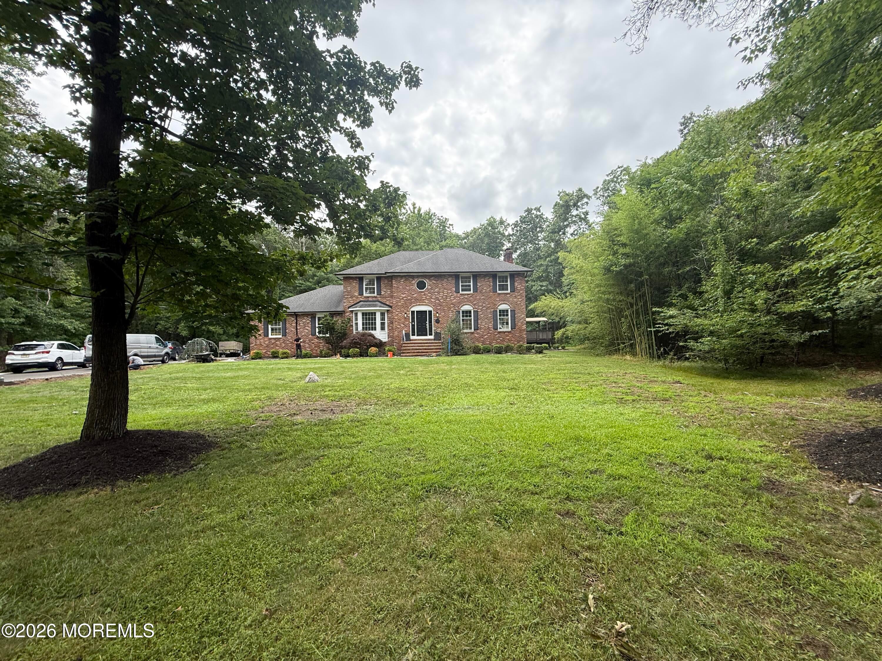 16 Pine Drive