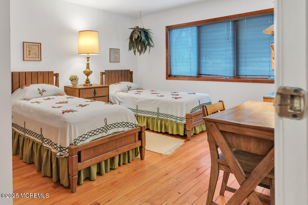 99 N Lakeshore Drive, Manahawkin, New Jersey image 29