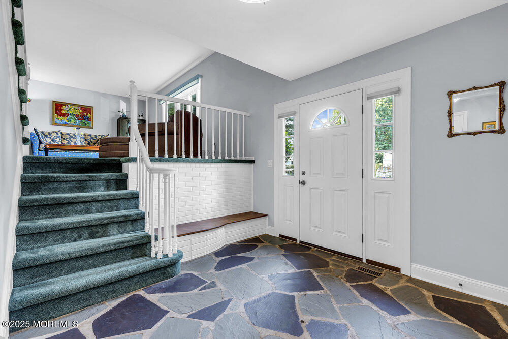 299 White Road