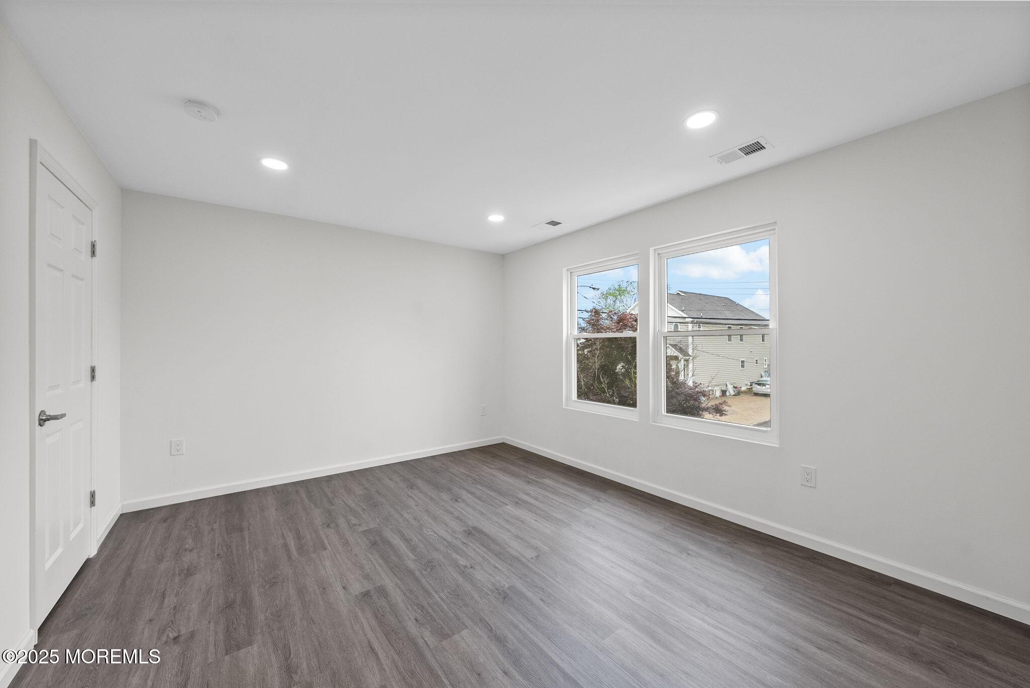 131 3rd Street, Keyport, New Jersey image 15