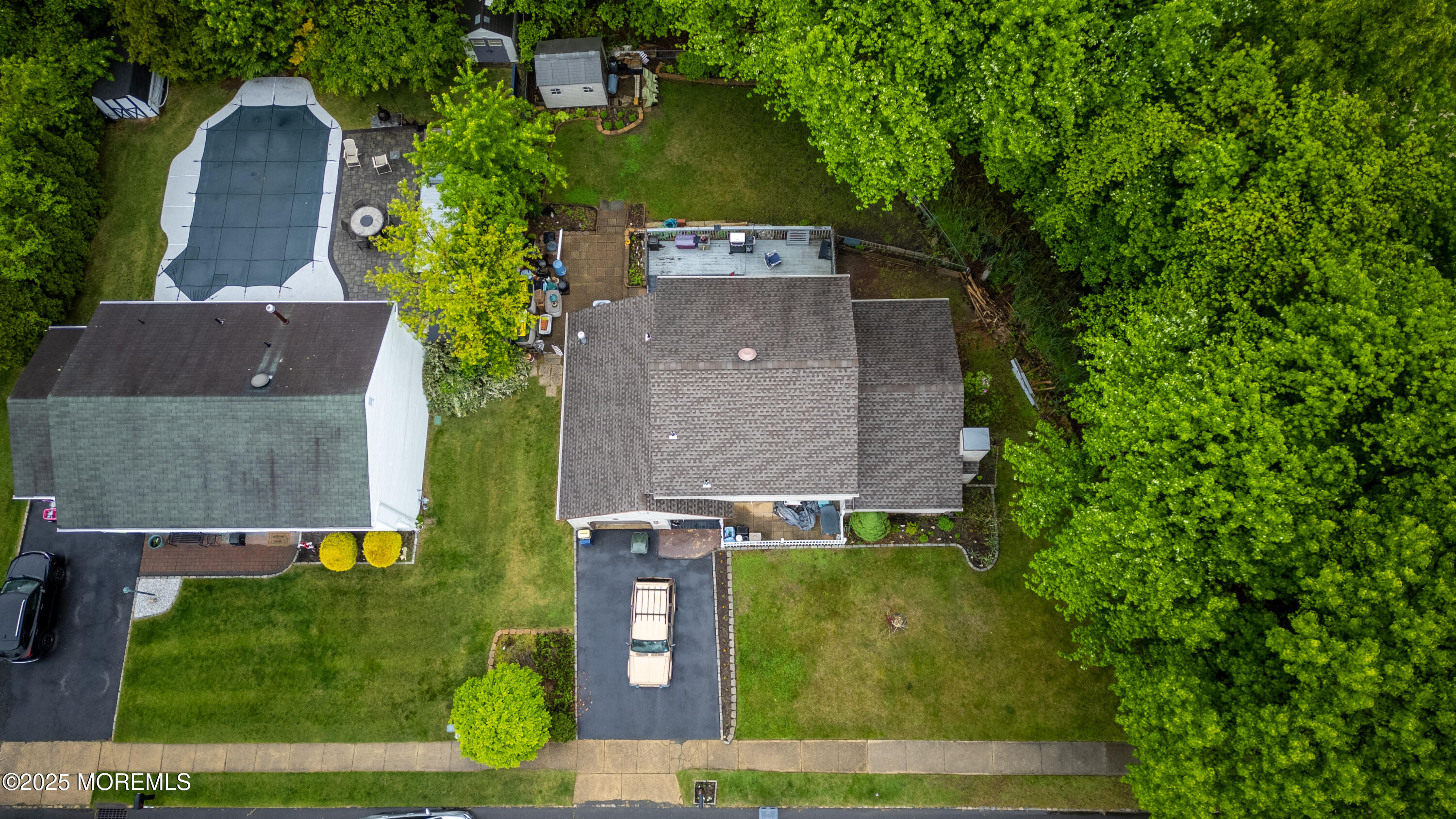17 Angela Cir, Hazlet, New Jersey image 21