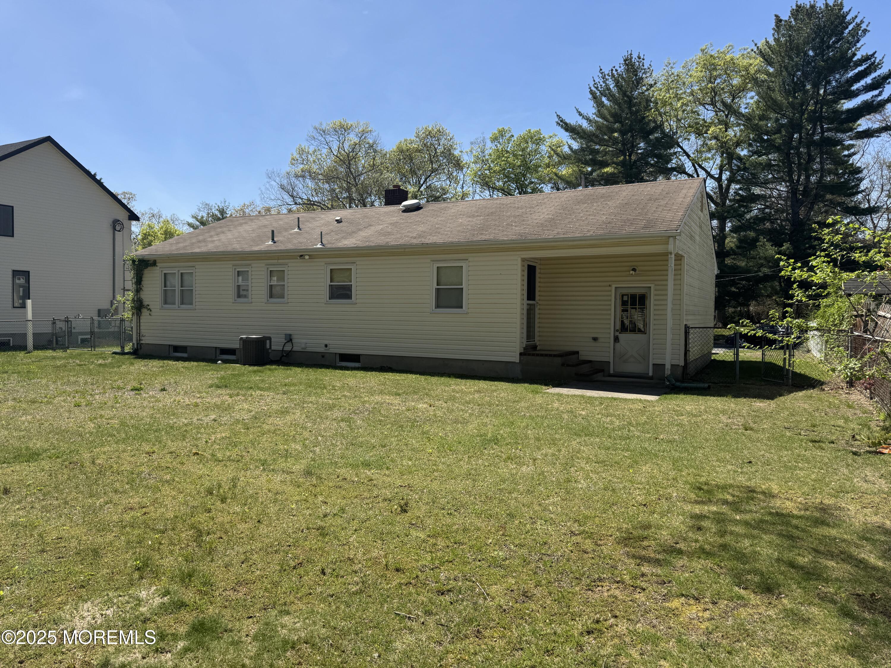 153 Regent Place, Lakewood, New Jersey image 6