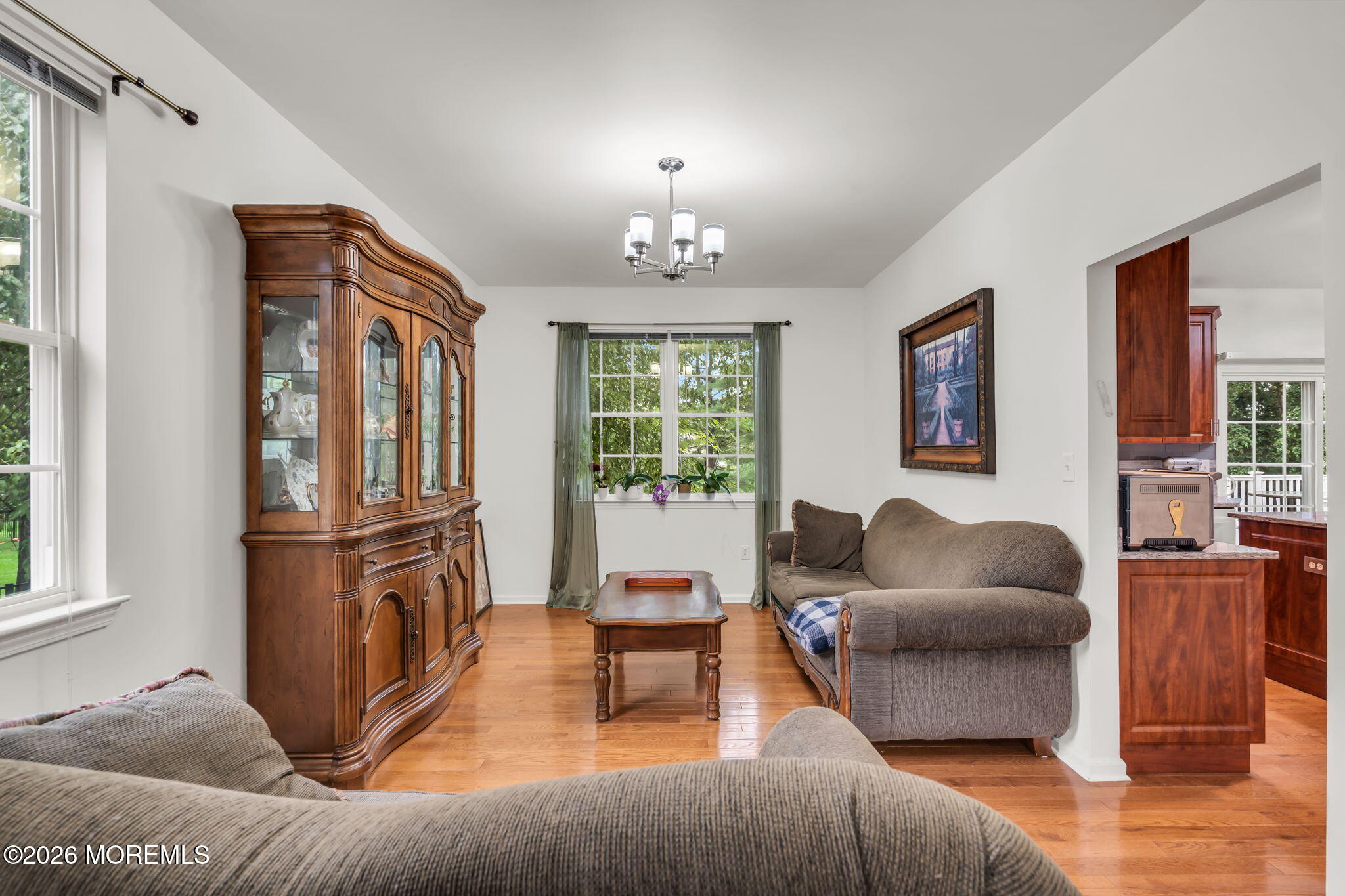 102 Harvard Oval