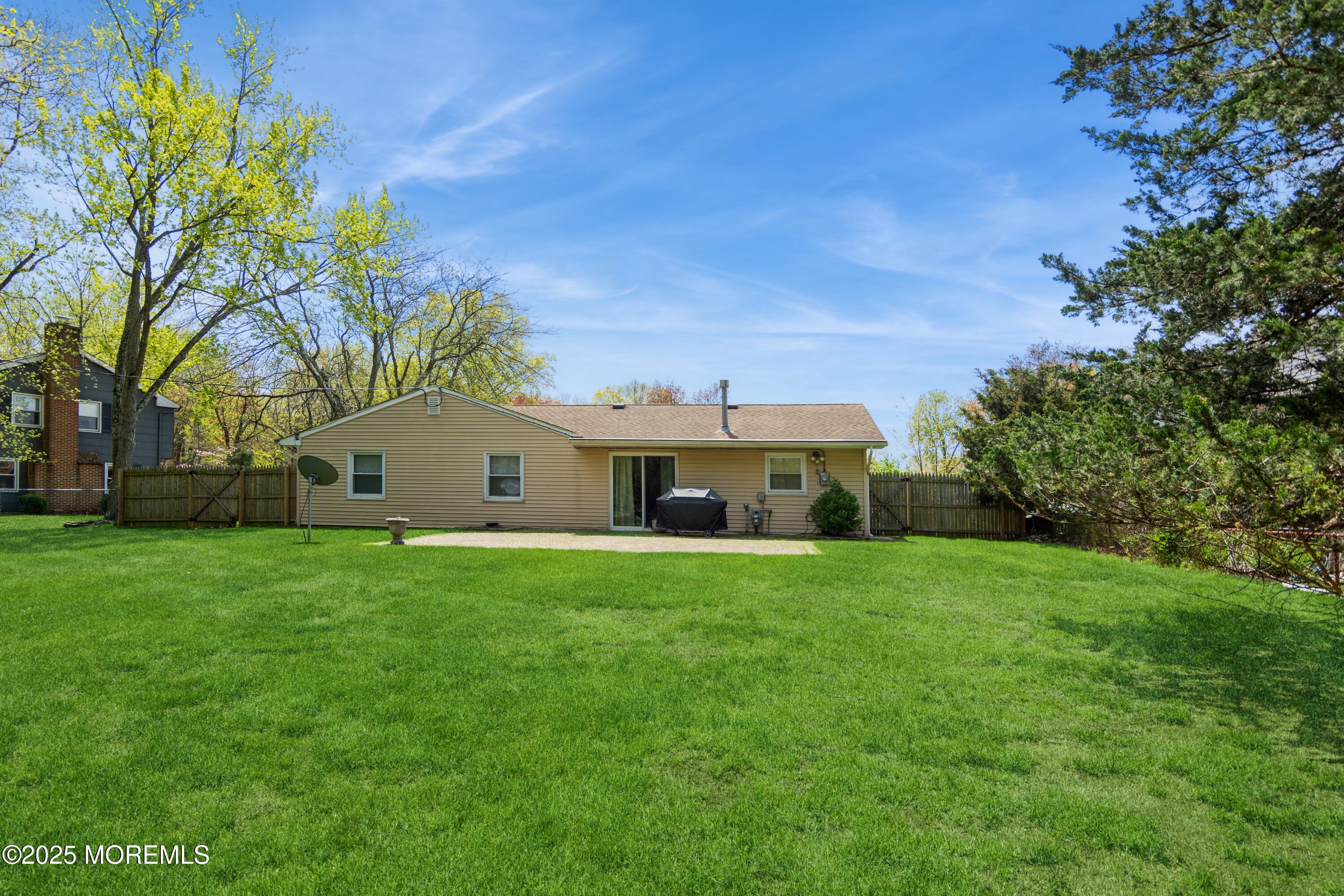 59 Chilton Lane, Aberdeen, New Jersey image 5